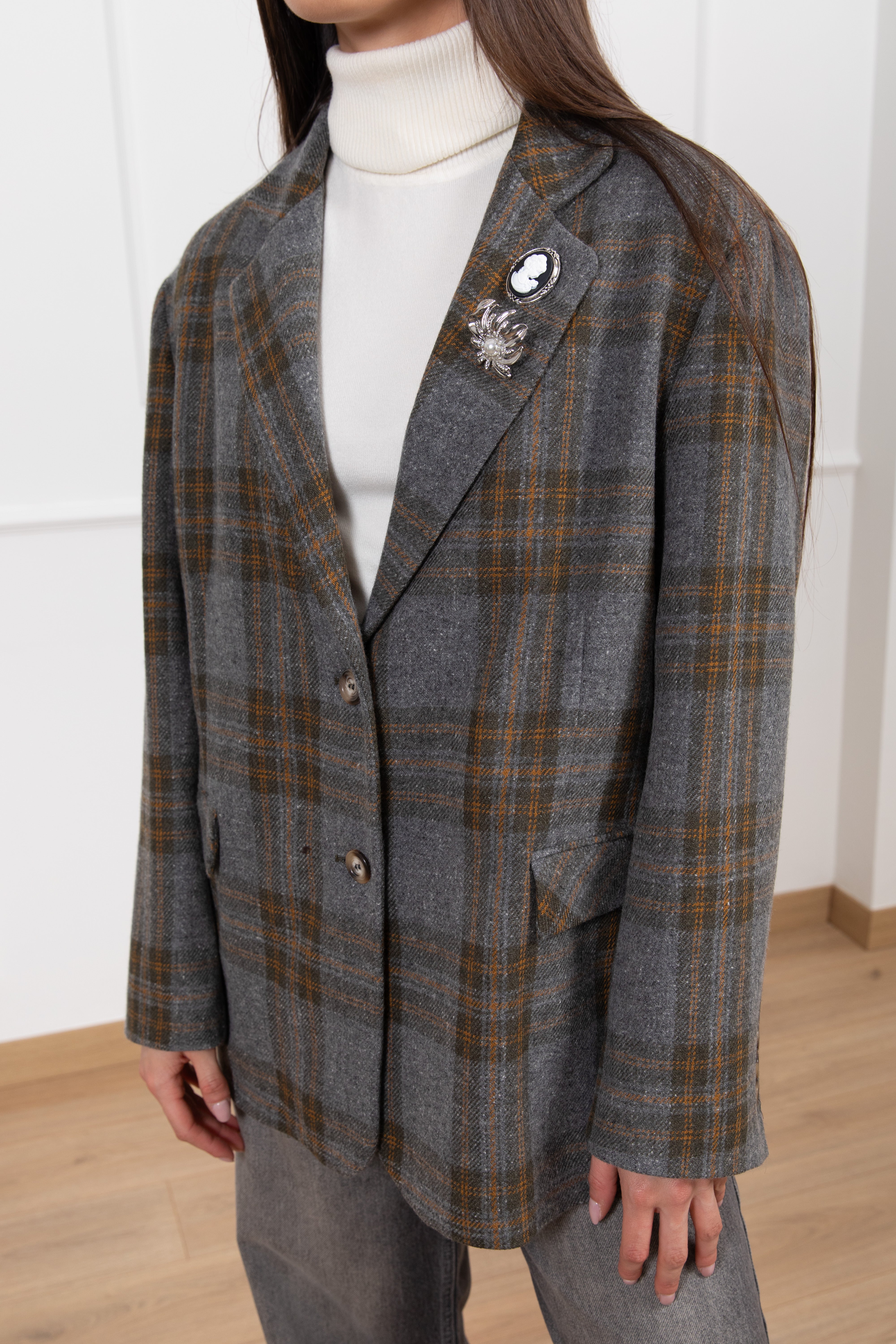 Giacca over-size check con spille Dixie