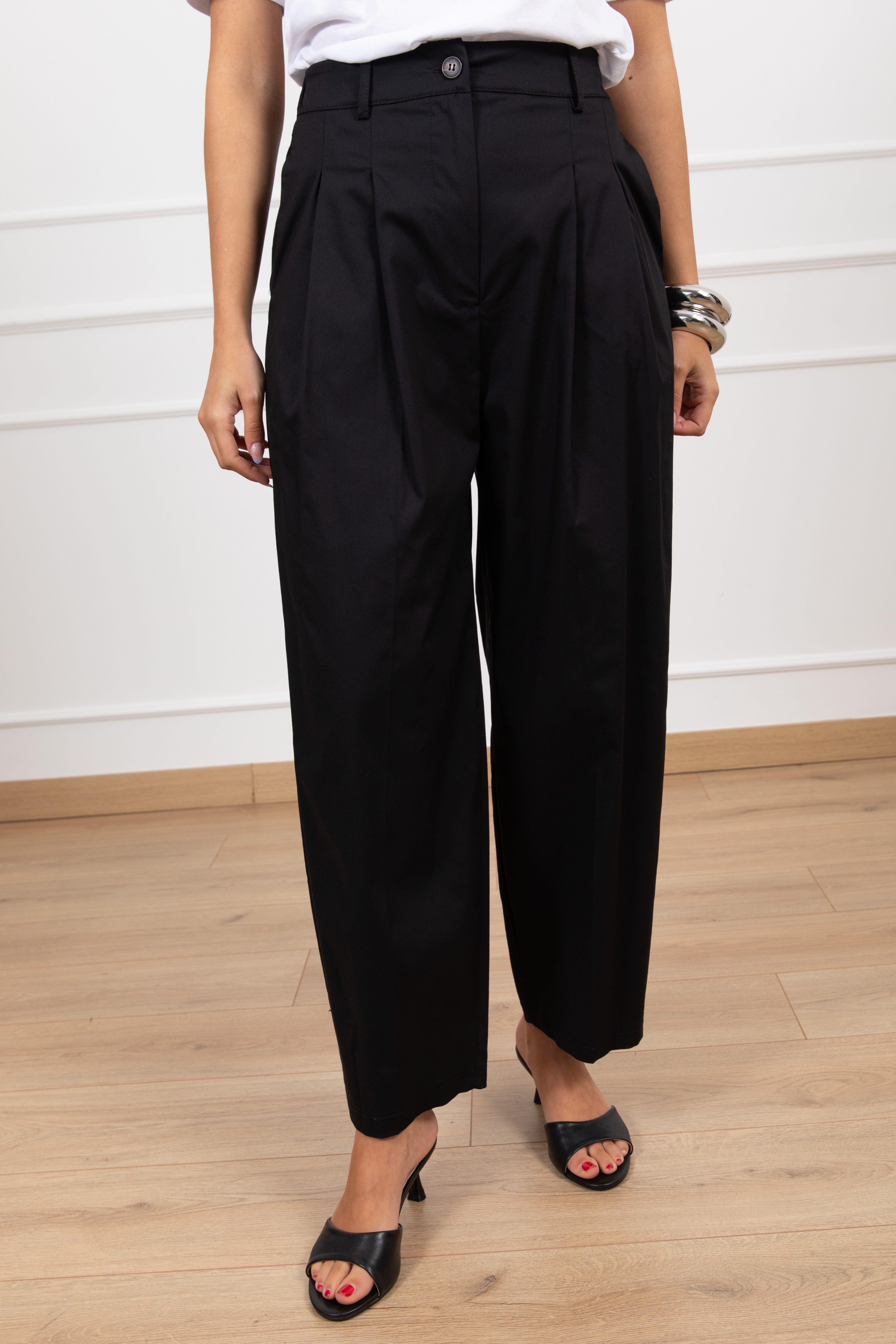 Pantalone carrot-fit in cotone con elastico sul retro Susy Mix