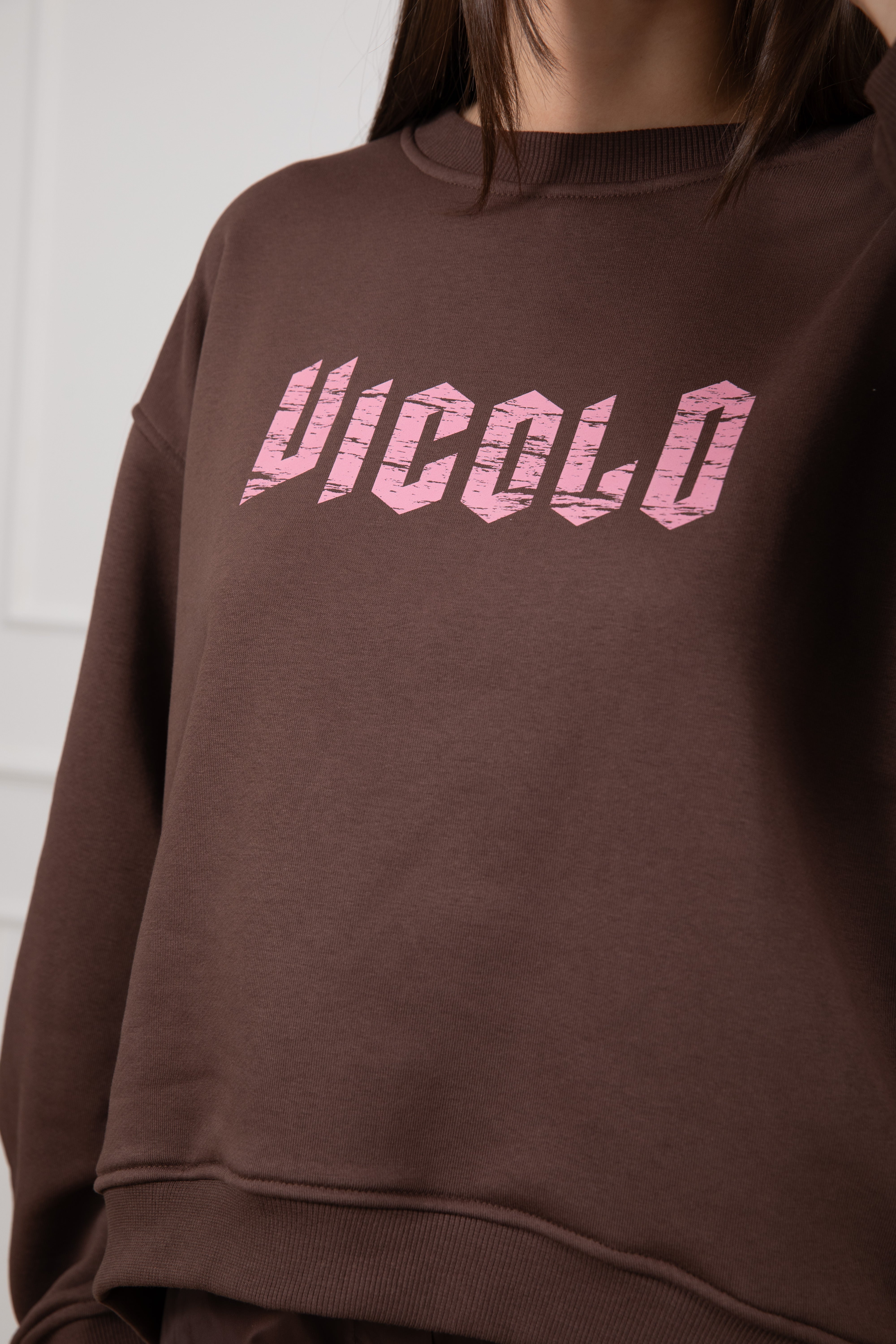 Felpa con logo graffiato ViCOLO