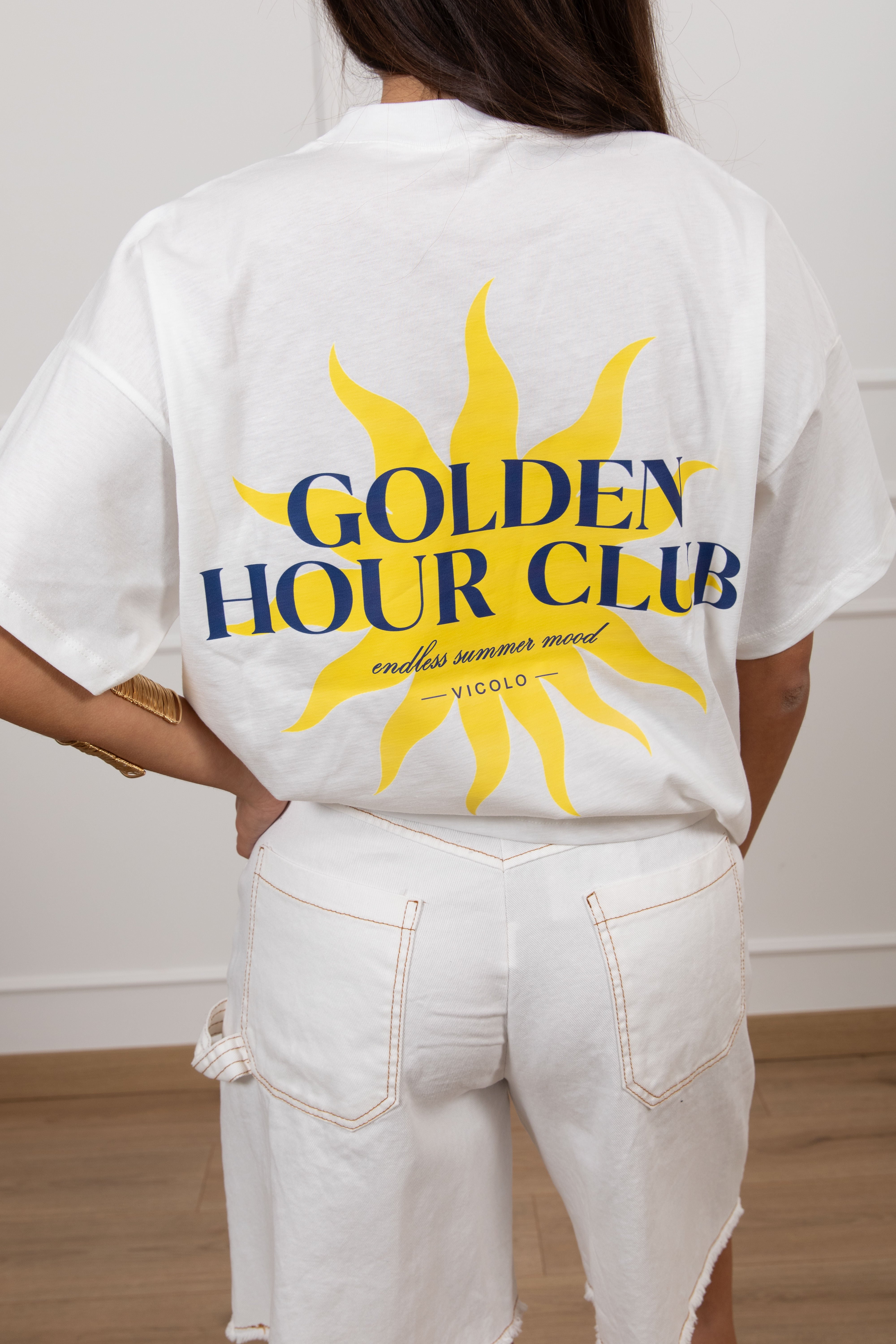 T-shirt over-size "Golden hour club" ViCOLO