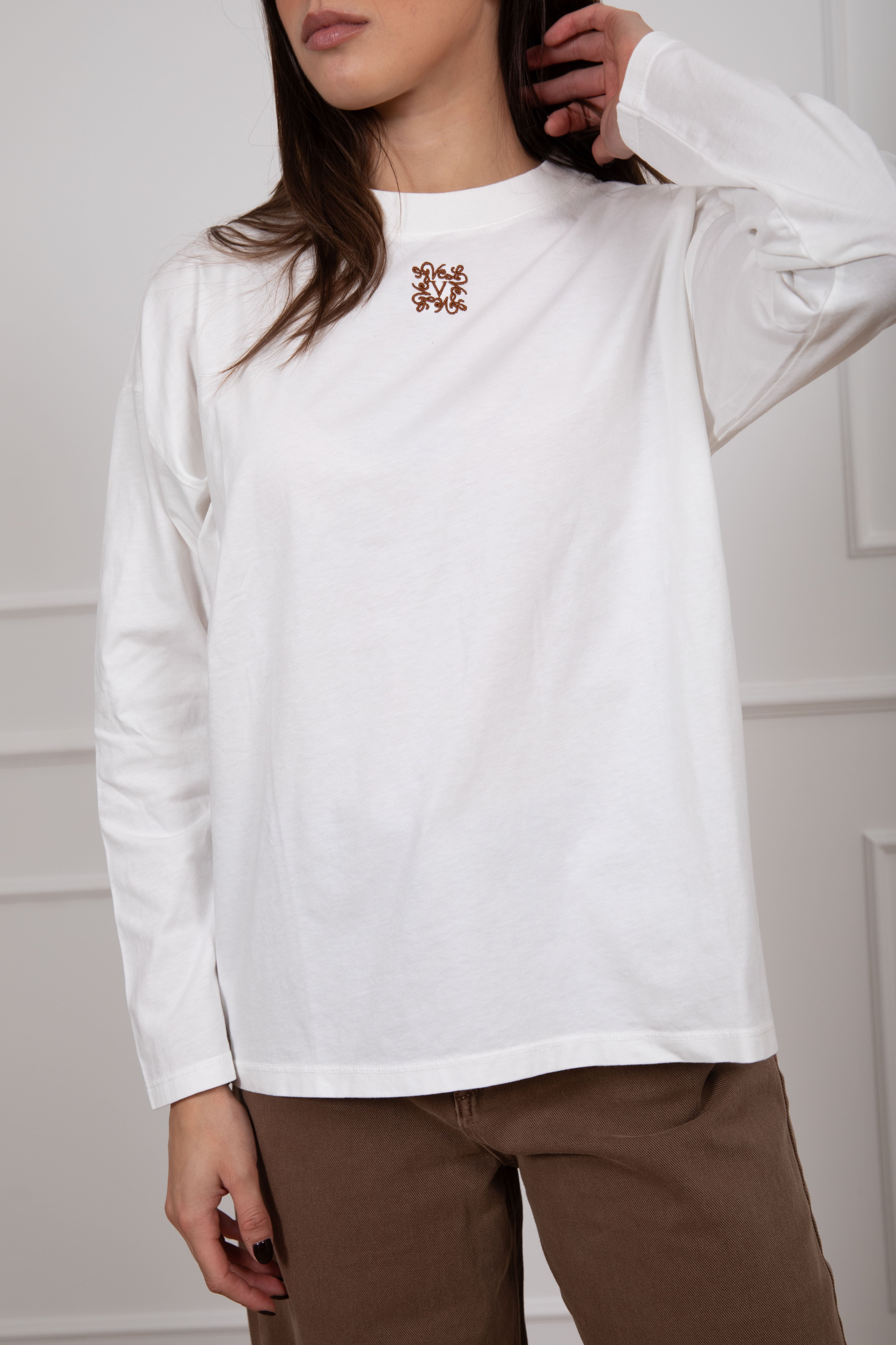 T-shirt manica lunga con monogram mini ricamato ViCOLO