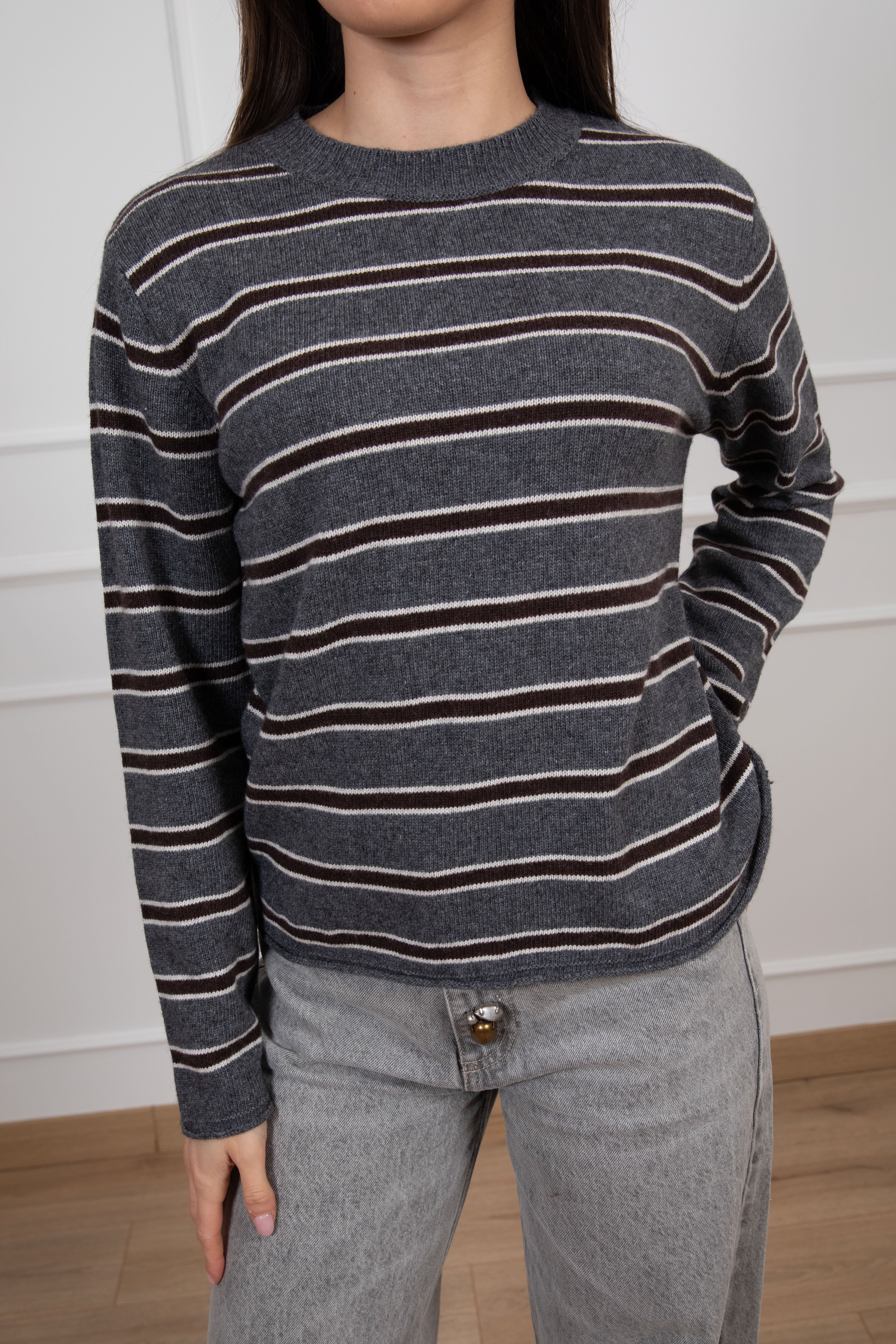 Pull girocollo a righe alternate Tensione IN