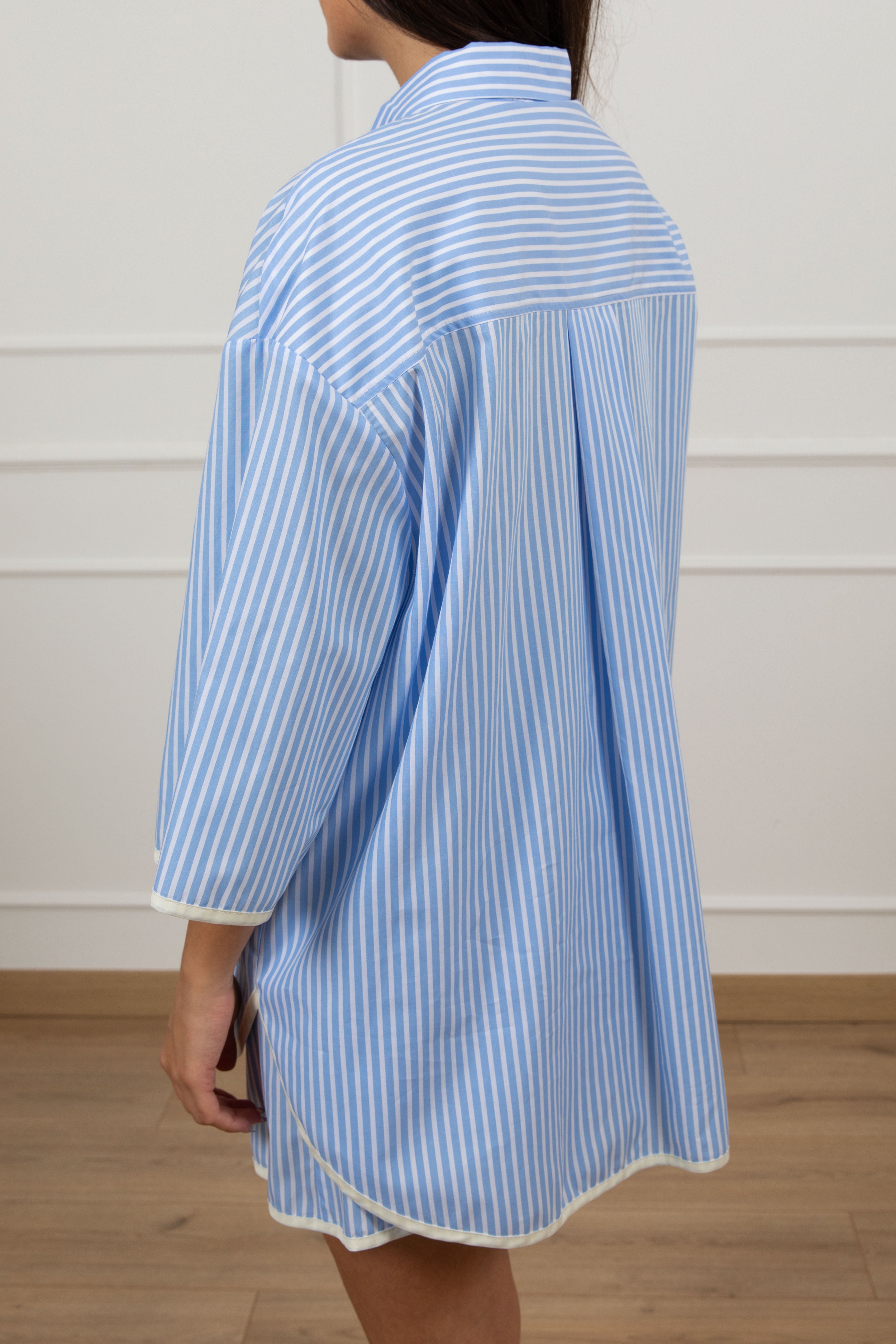 Camicia manica corta bacchettata con profili a contrasto ViCOLO