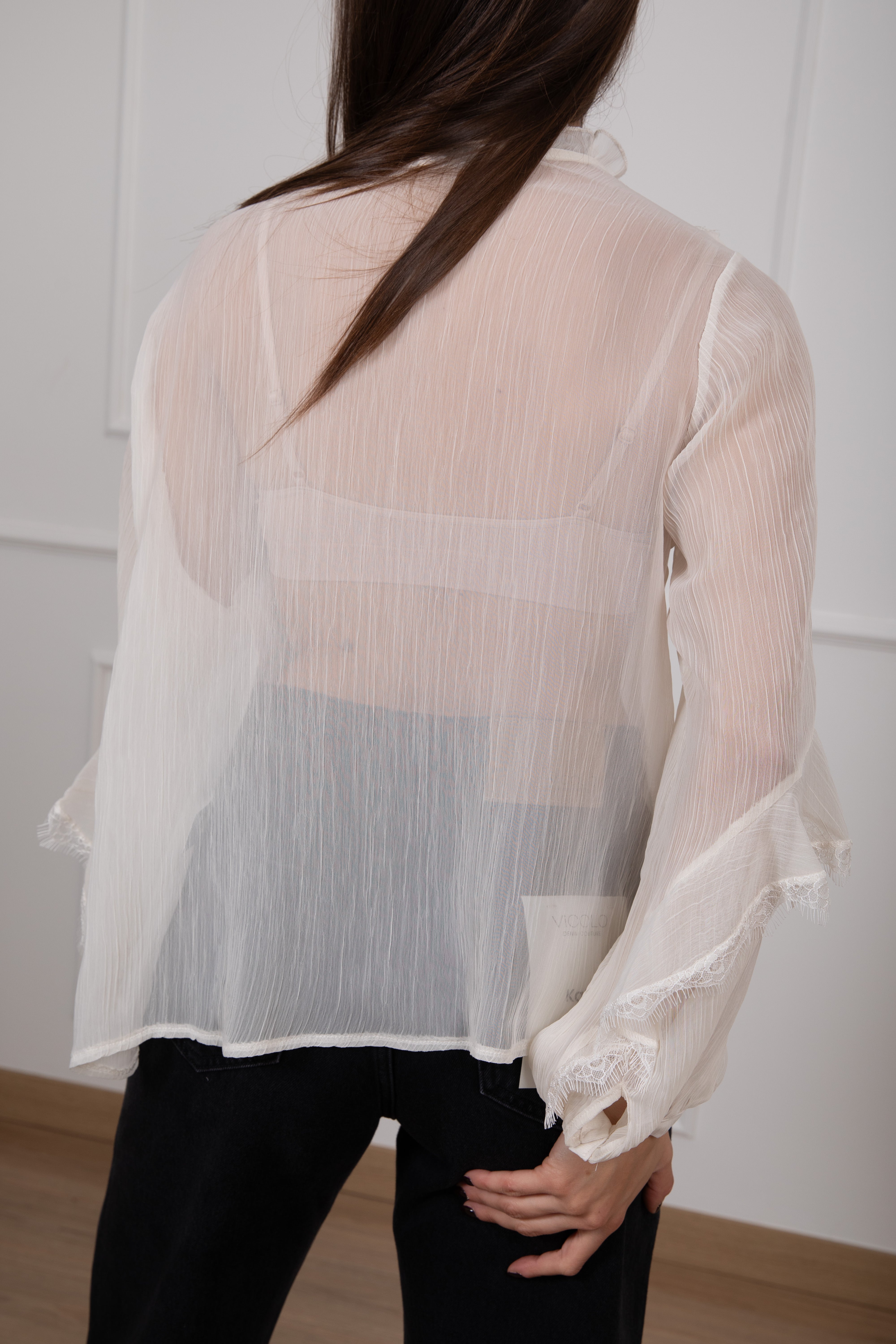 Blusa in crepes con rouches e pizzo Susy Mix