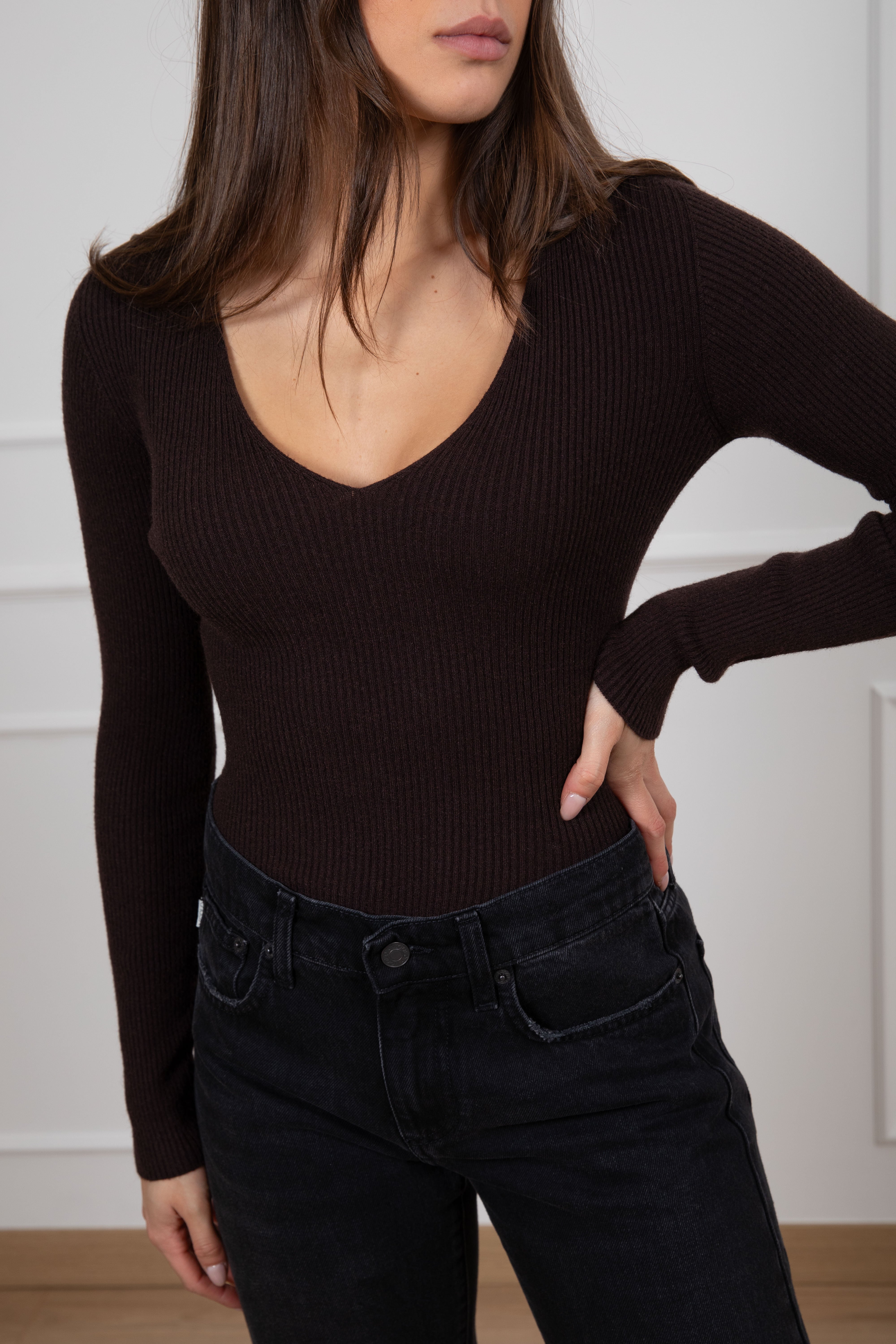 Body in maglia con scollo a "V" ViCOLO