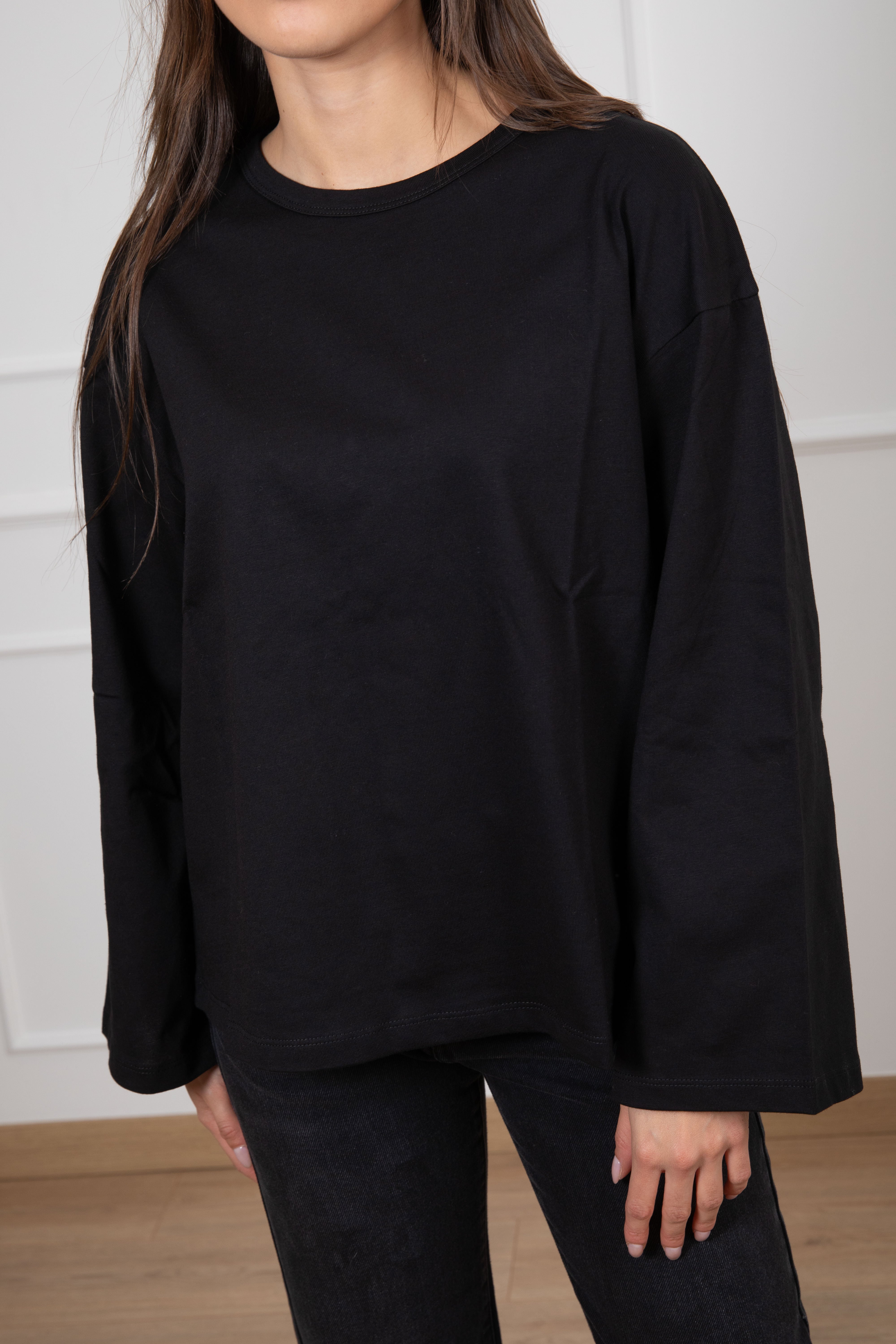 T-shirt manica lunga svasata ViCOLO