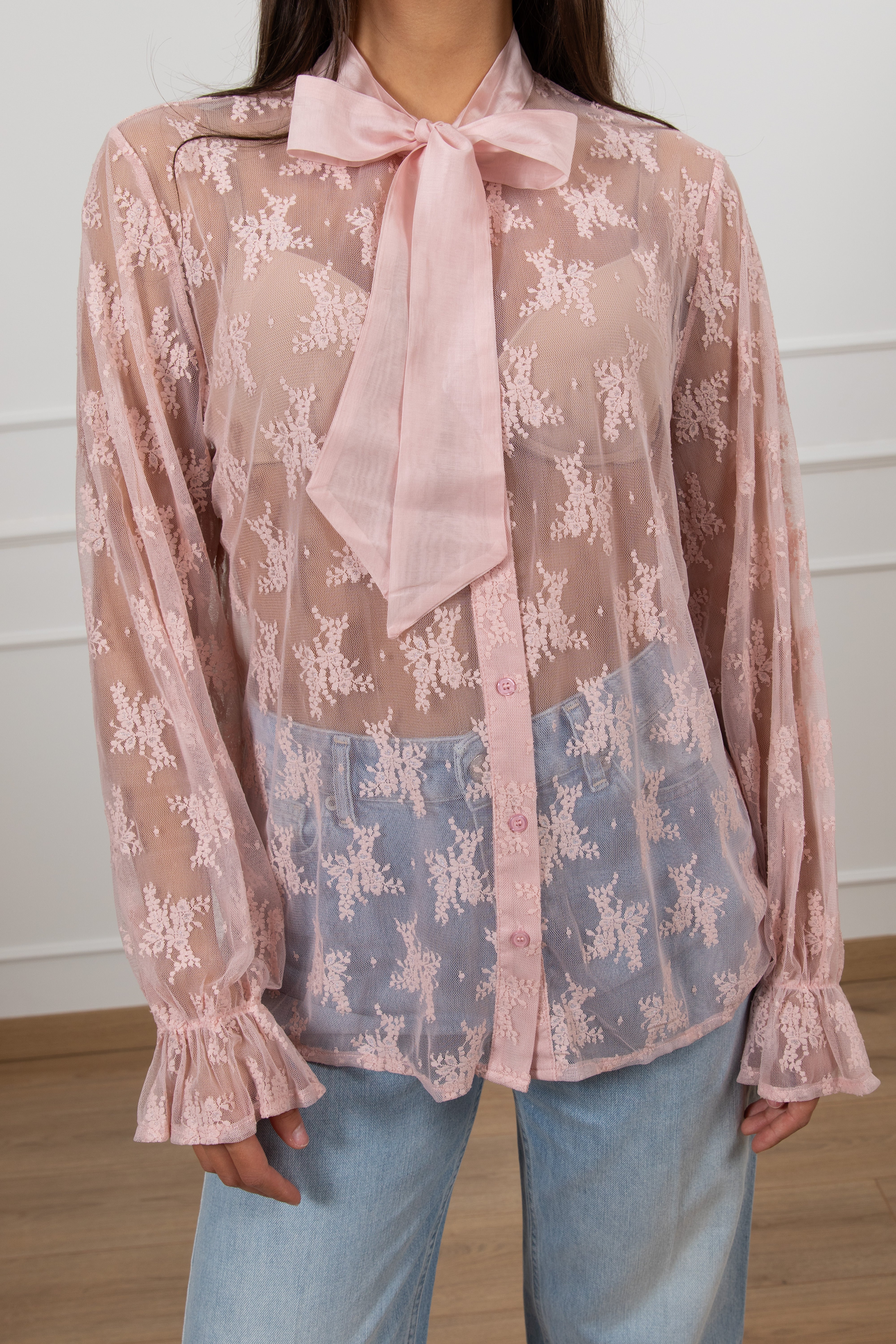 Camicia in pizzo con fiocco Susy Mix