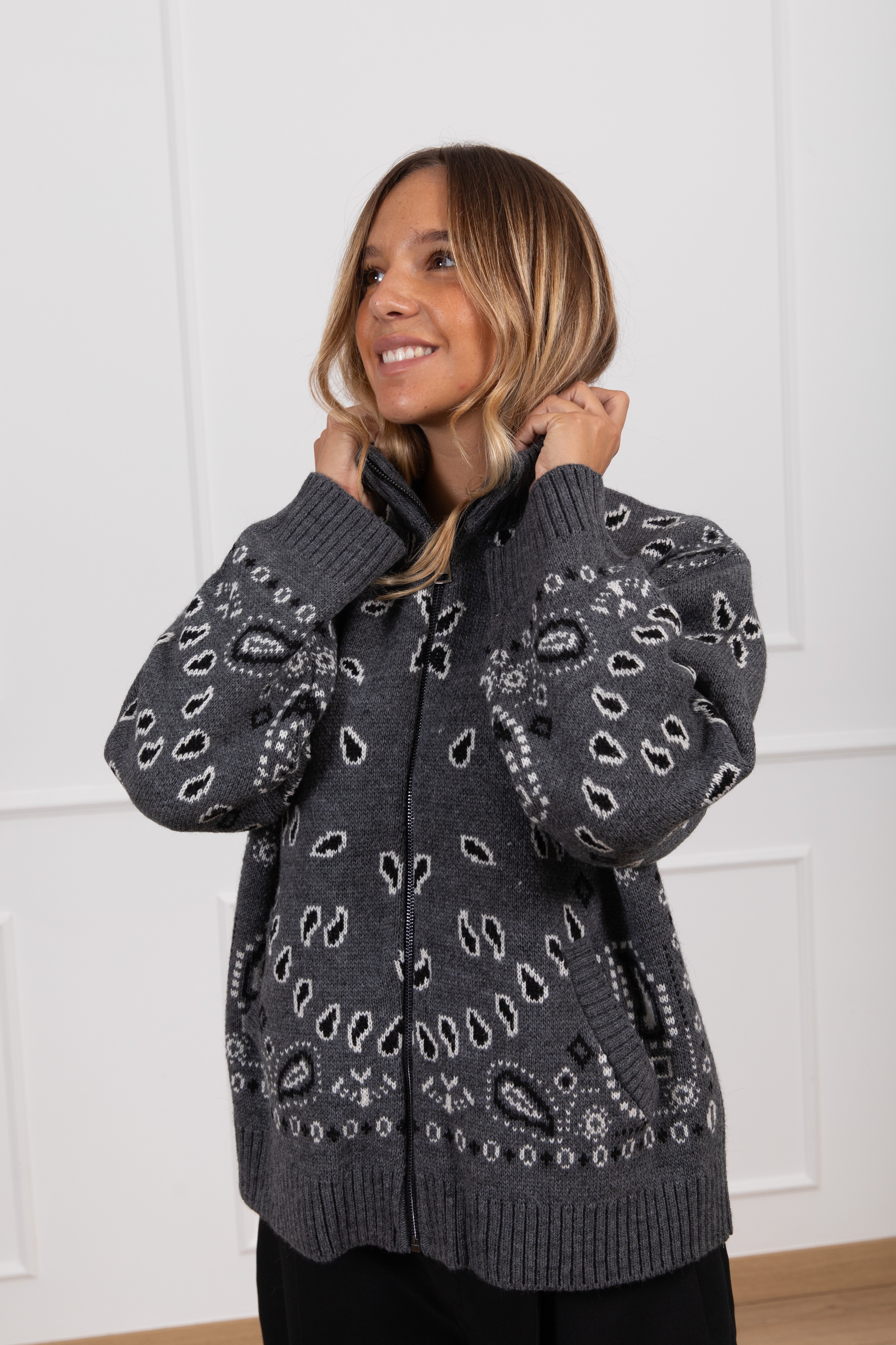 Maglia fantasia bandana con zip Tensione IN