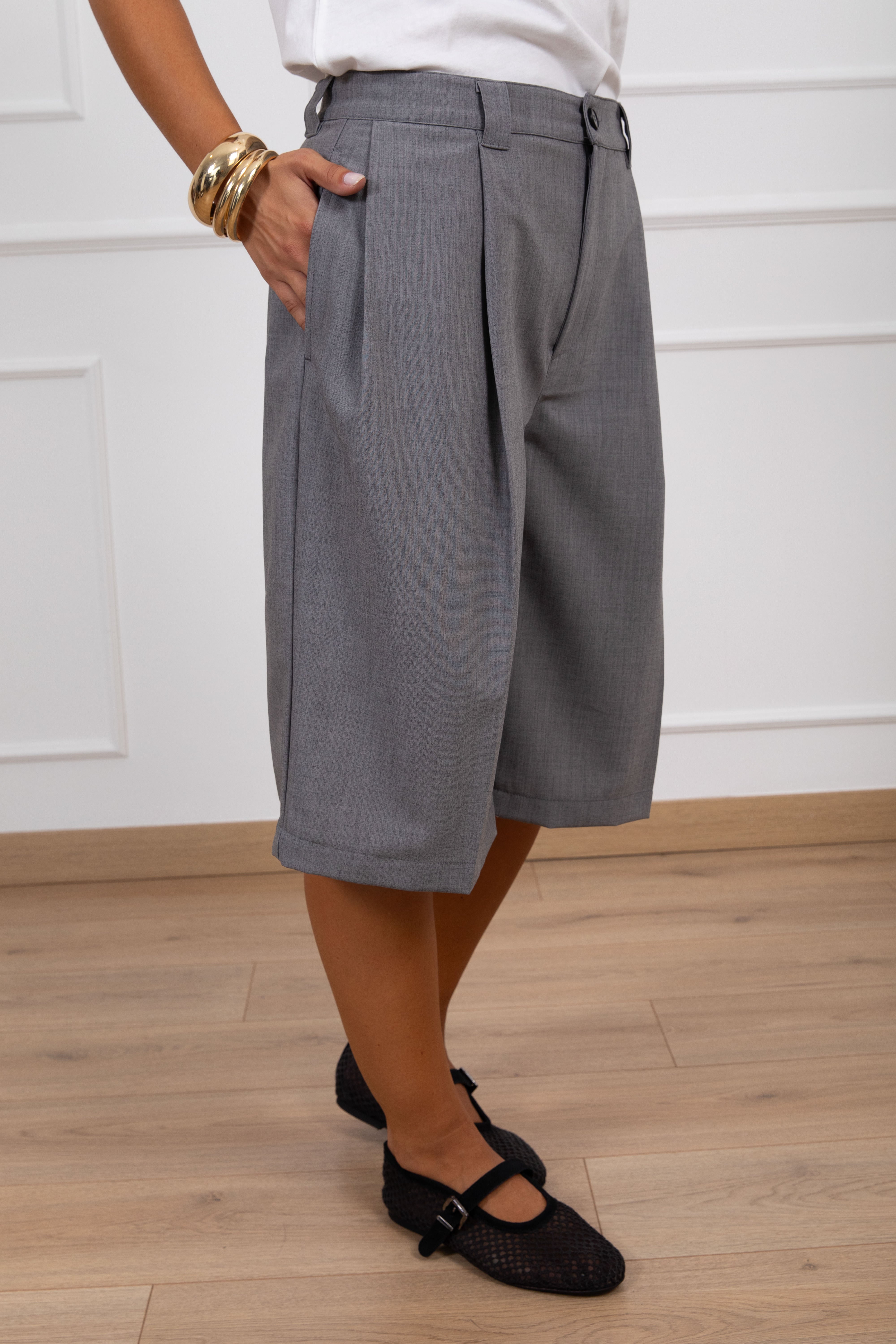Bermuda sartoriale con pinces variante grigio ViCOLO
