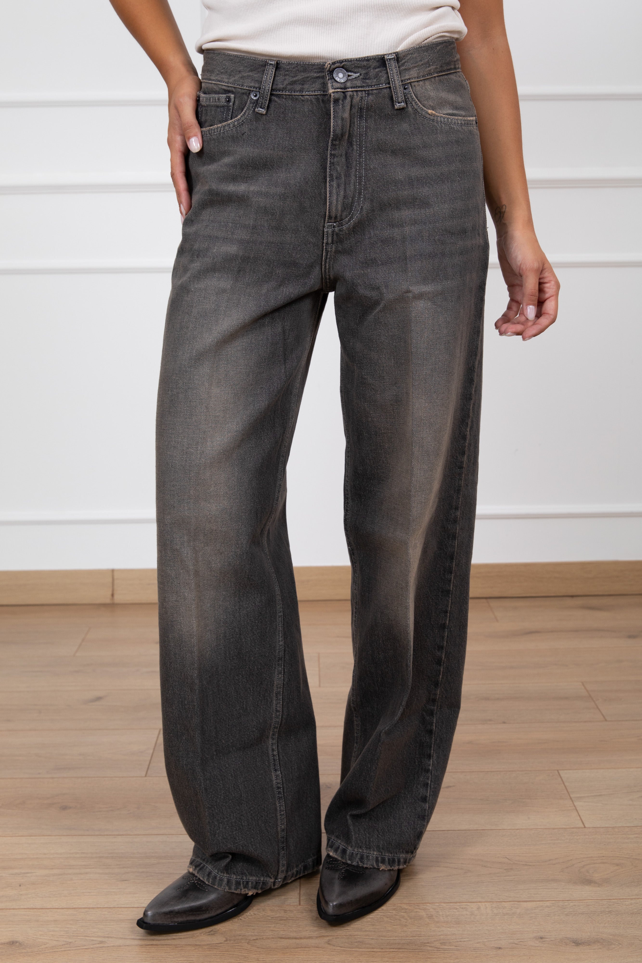 Jeans Xenobia wide leg-fit ViCOLO