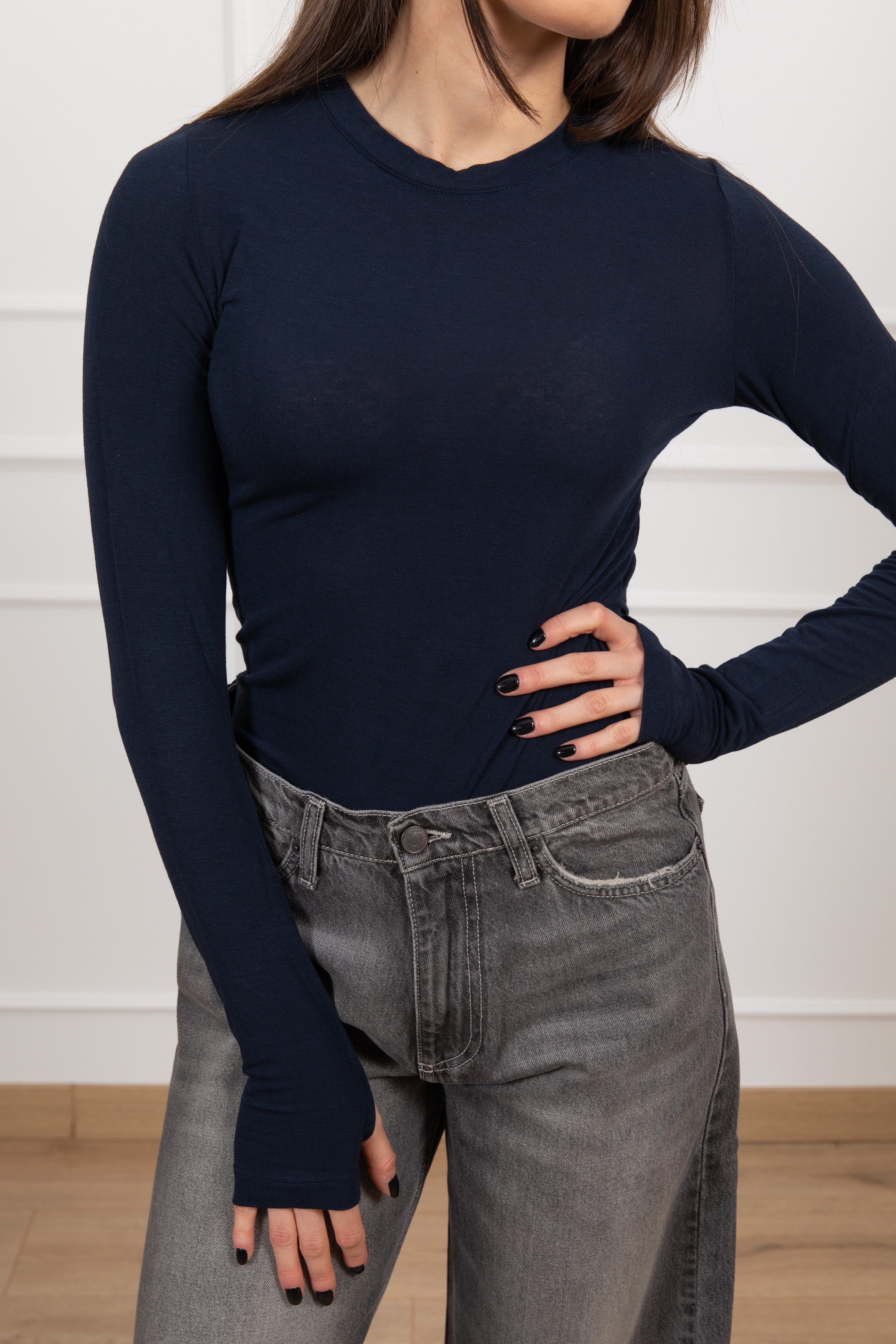 Cashmerina girocollo con foro pollice Susy Mix