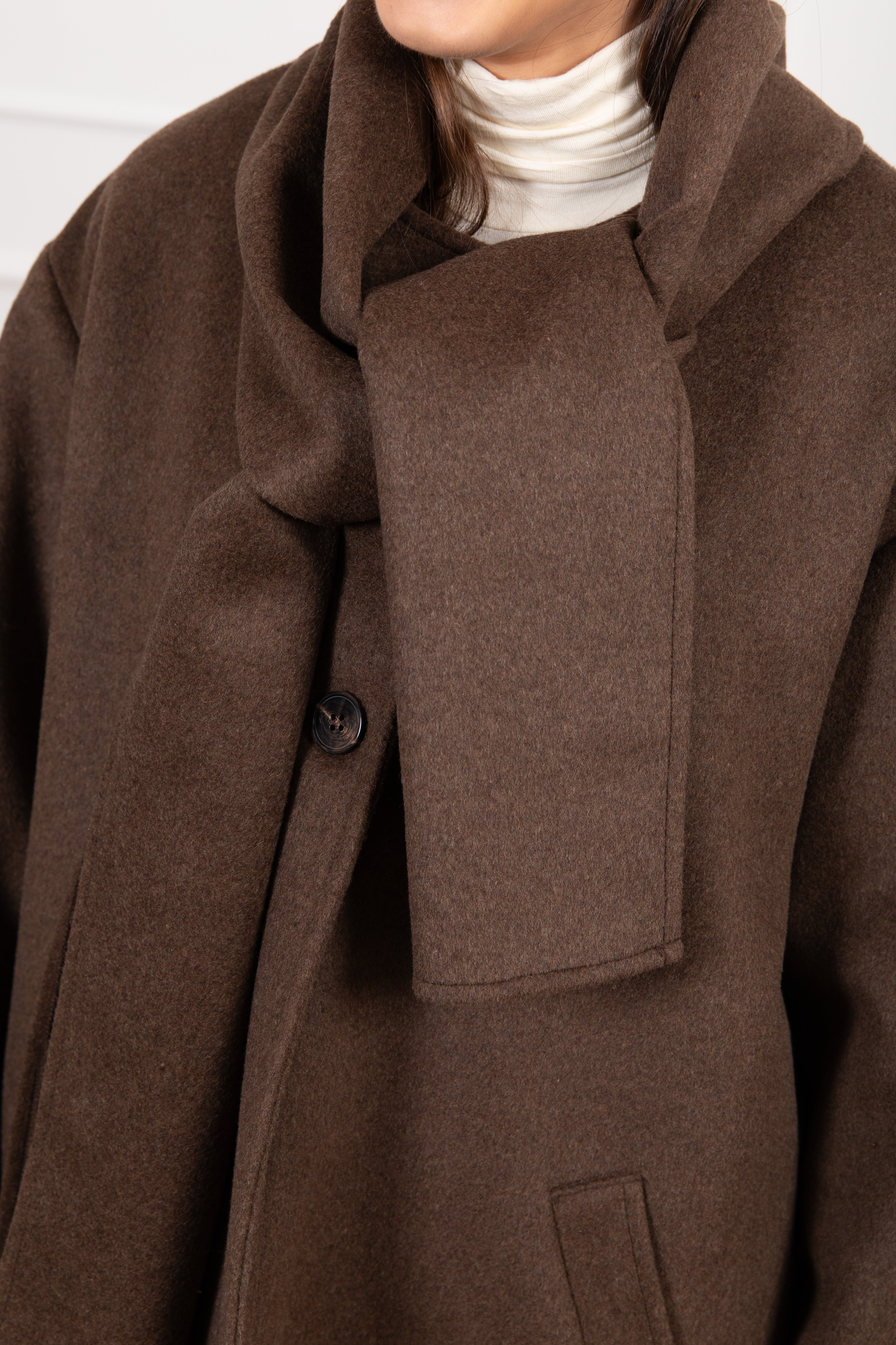 Cappotto con sciarpa inclusa Tensione IN