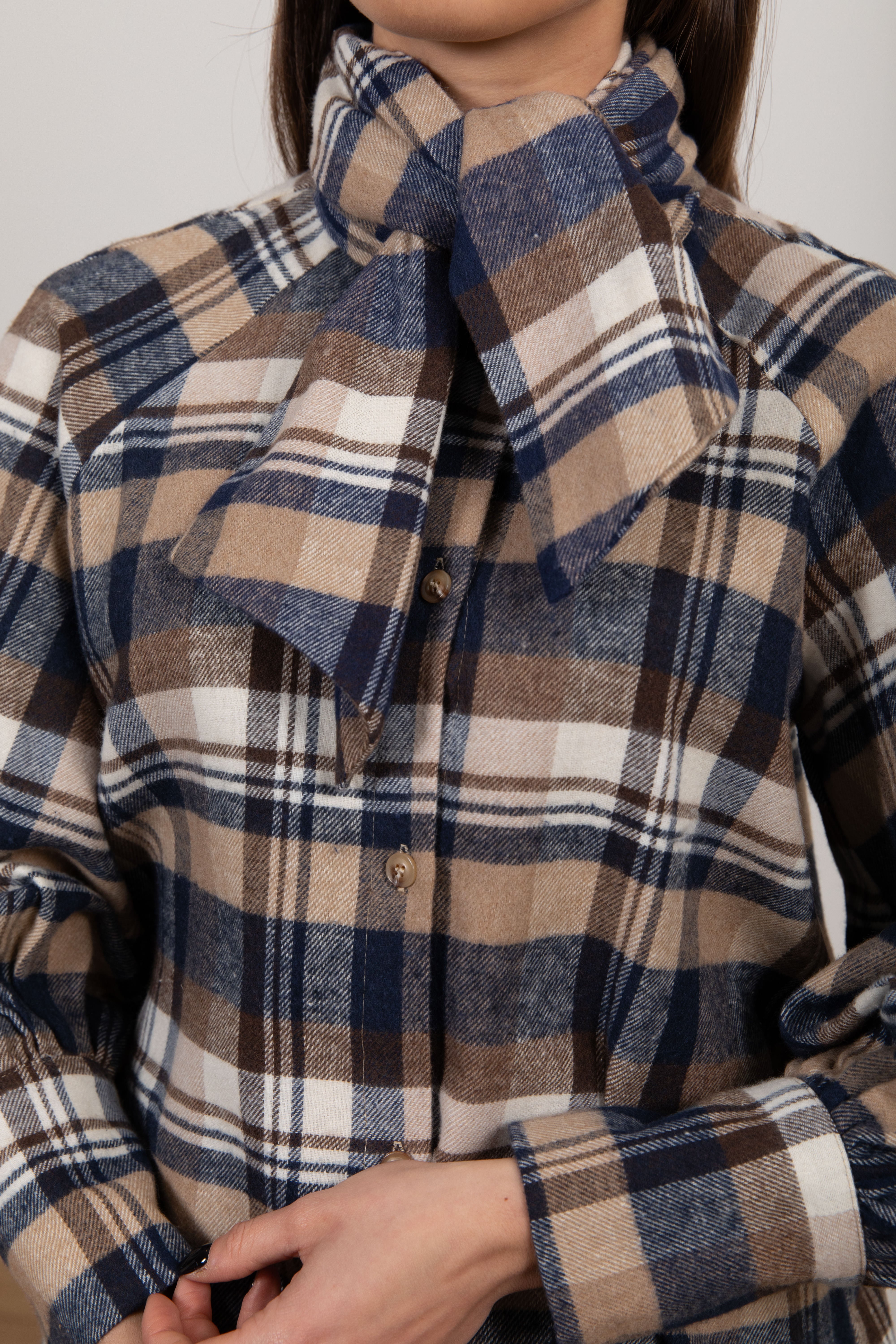 Camicia check in flanella con fiocco Tensione IN