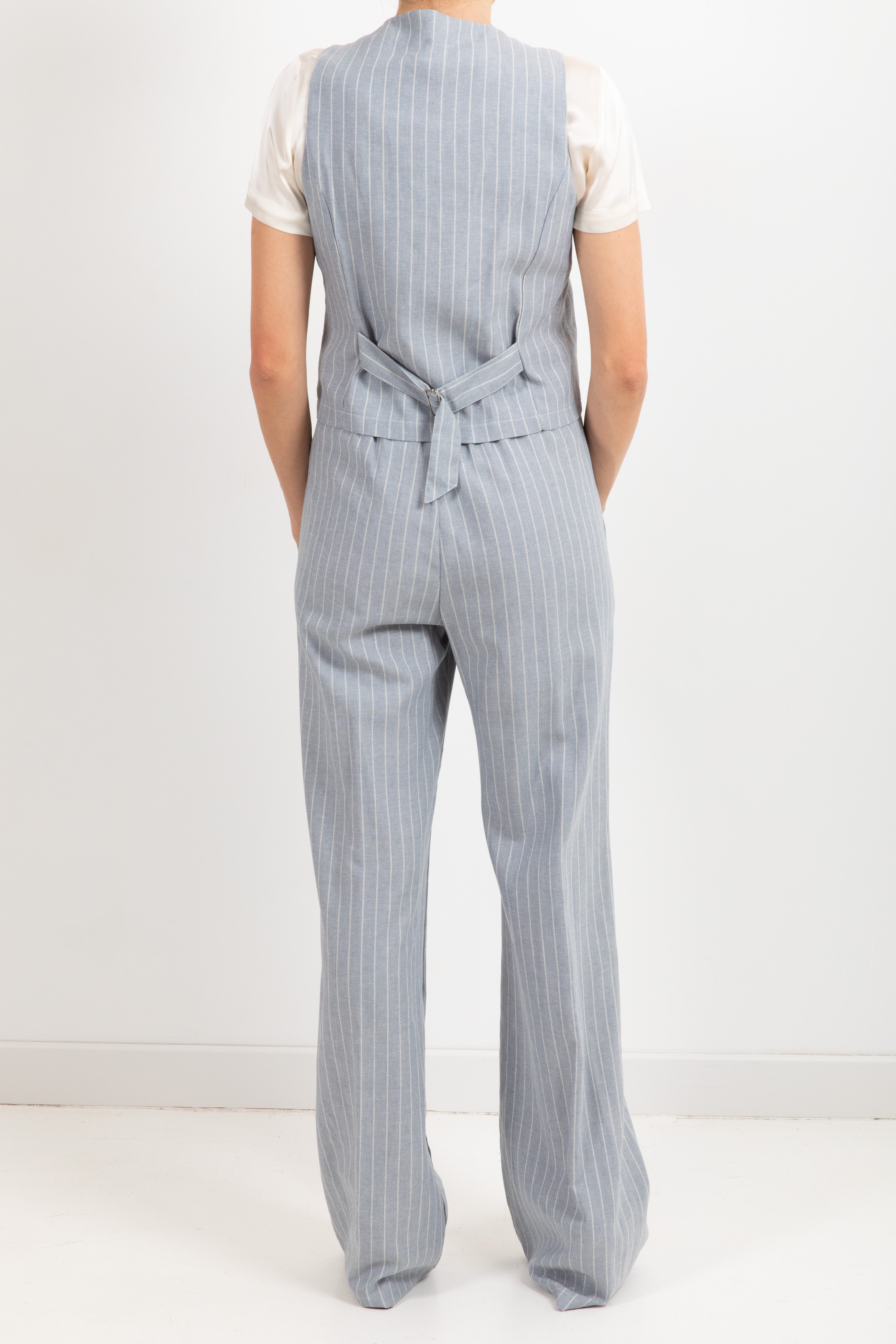 Coordinato gessato gilet con spilla e pantalone in lino e viscosa Susy Mix