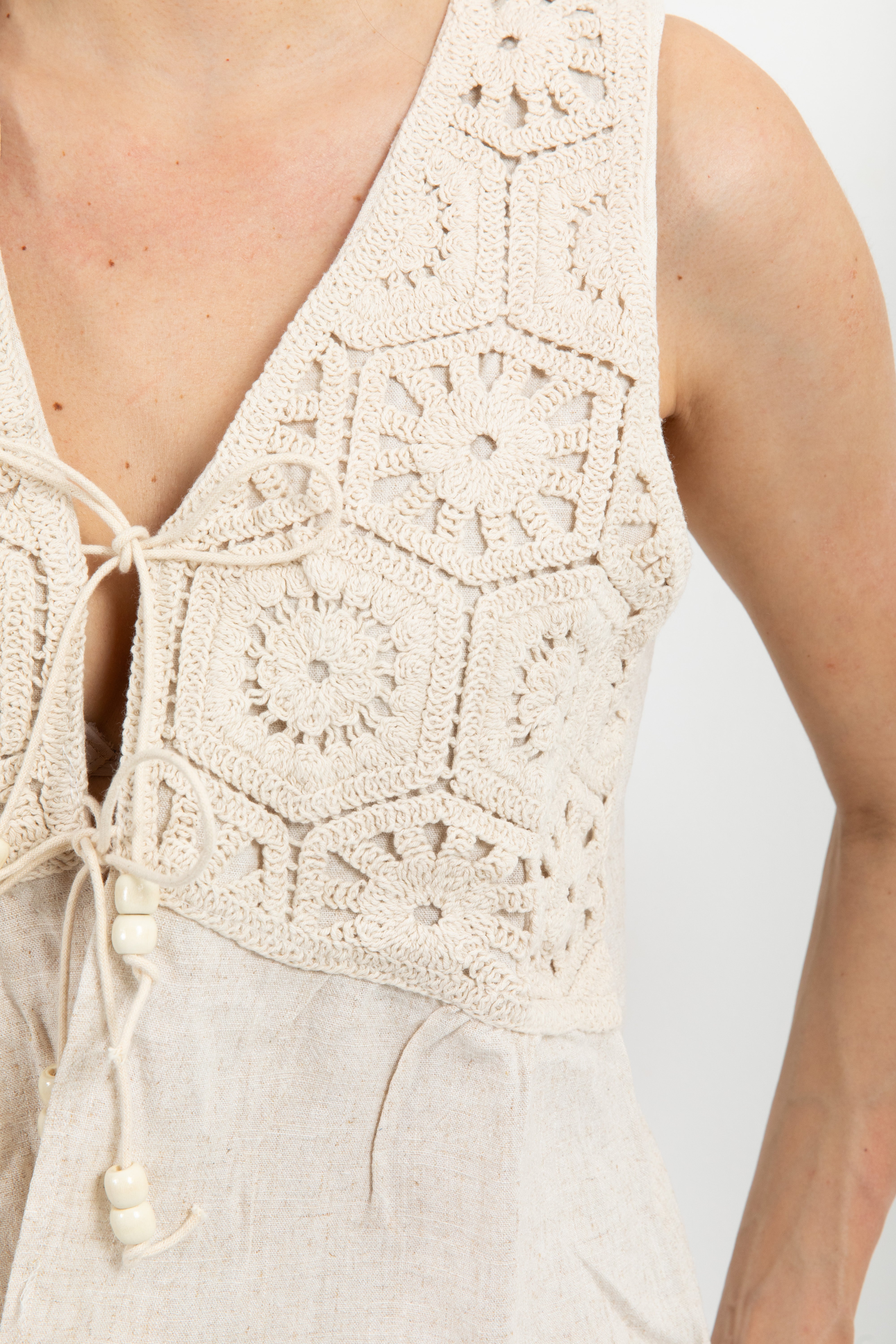 Gilet in lino e viscosa con inserti macramè Susy Mix