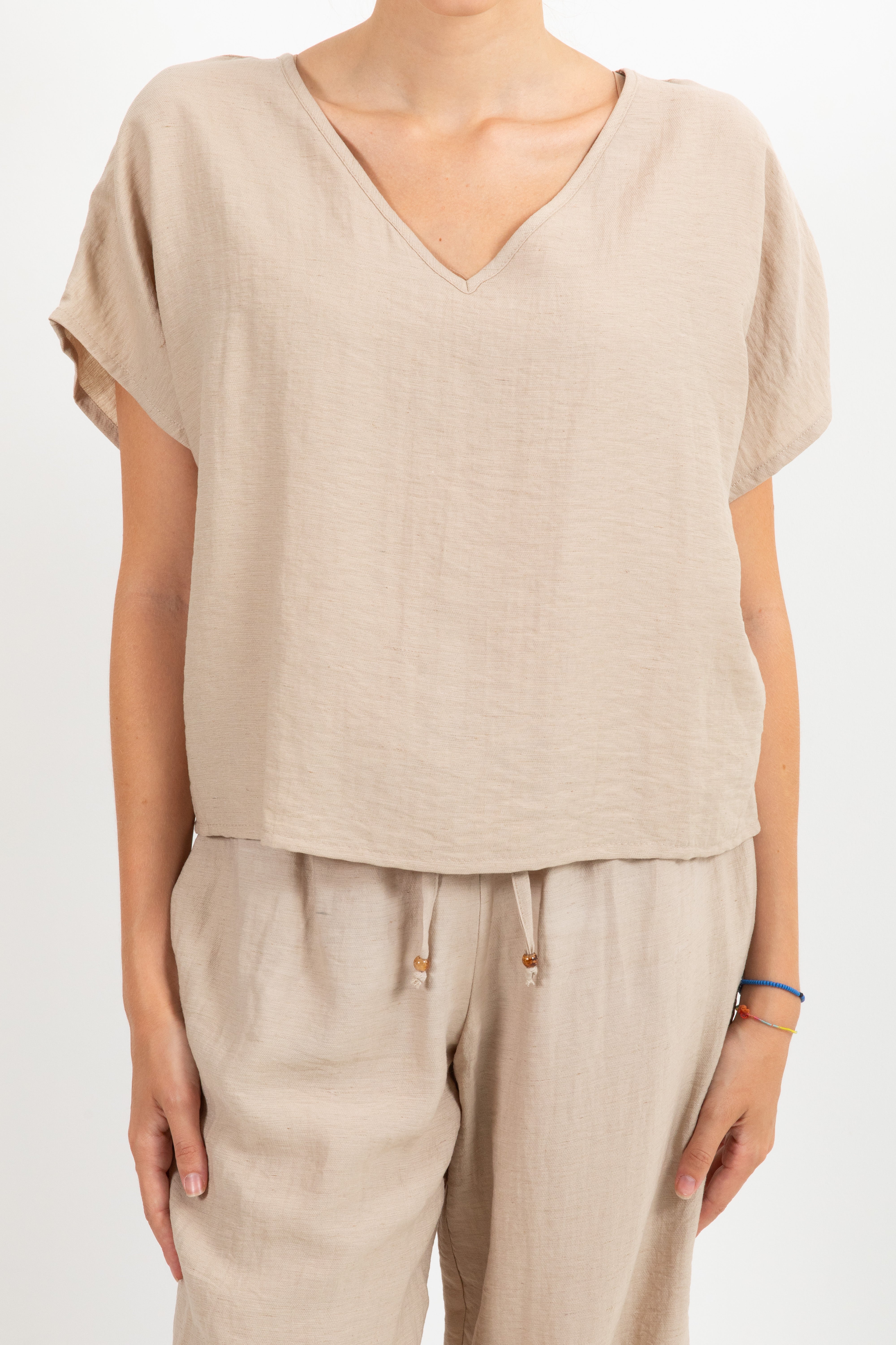 Blusa scollo a "V" in viscosa e lino Tensione IN