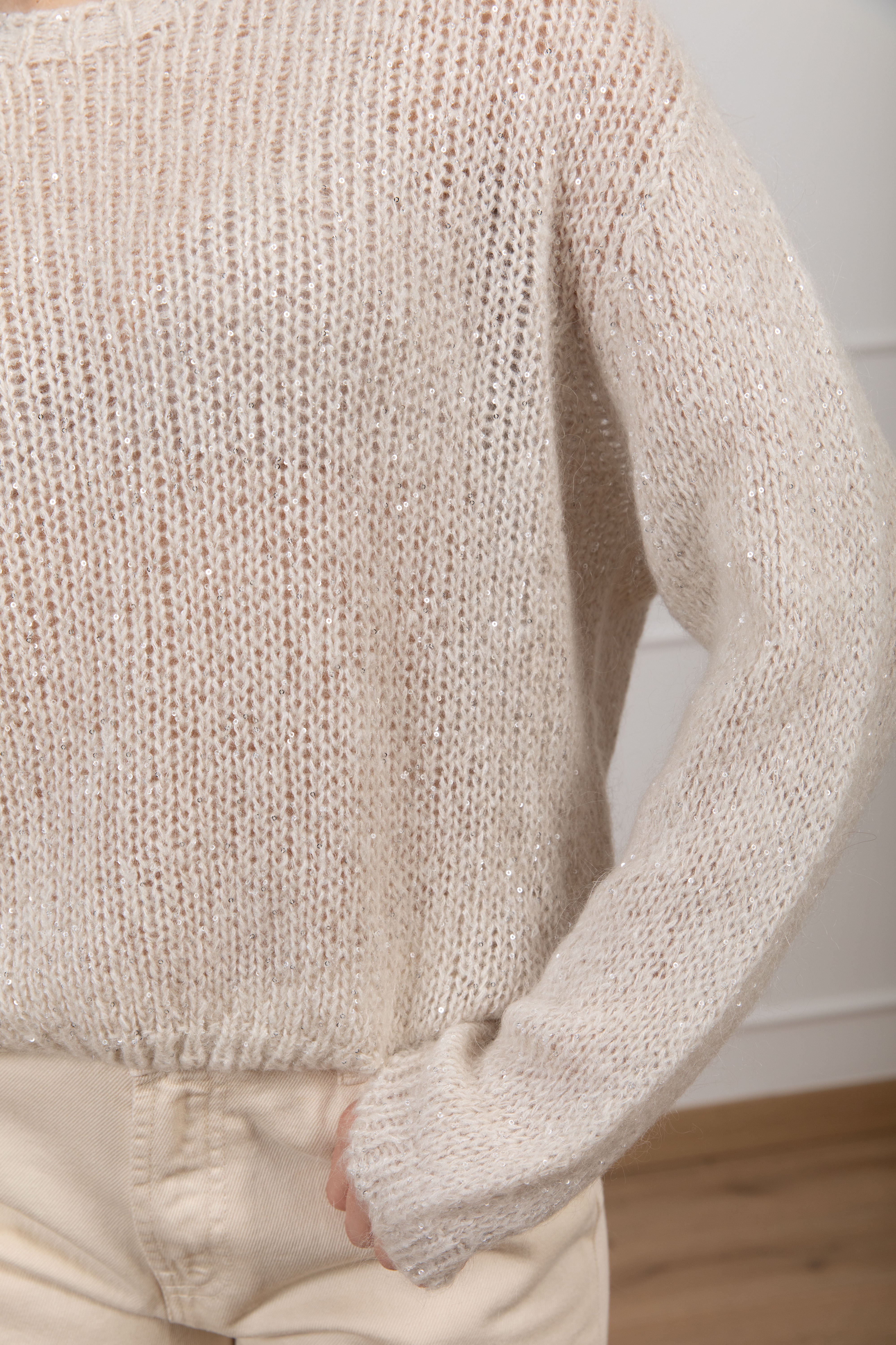 Pull girocollo in mohair con micro-paillettes ViCOLO