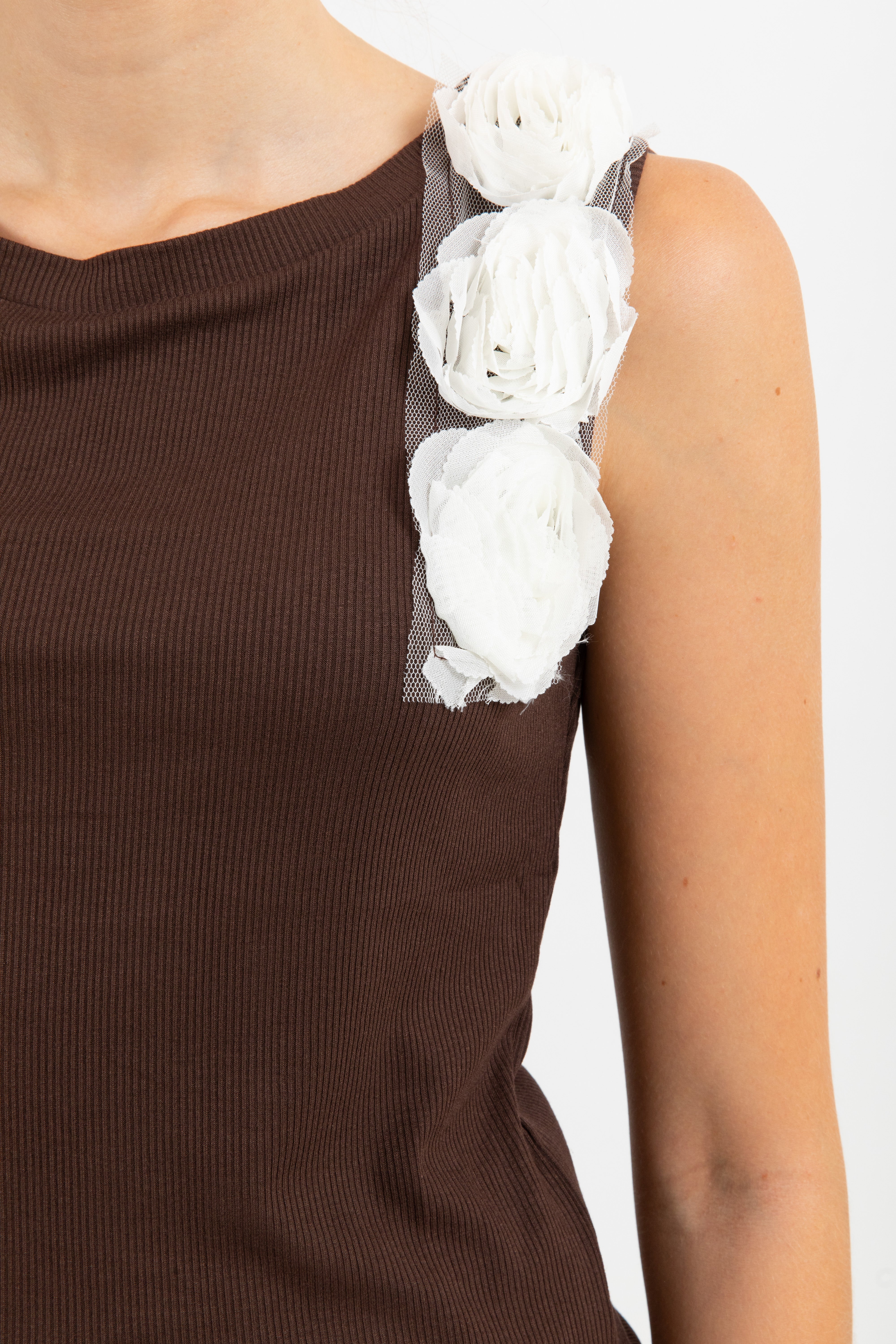 Top a costine con applicazioni fiore Susy Mix