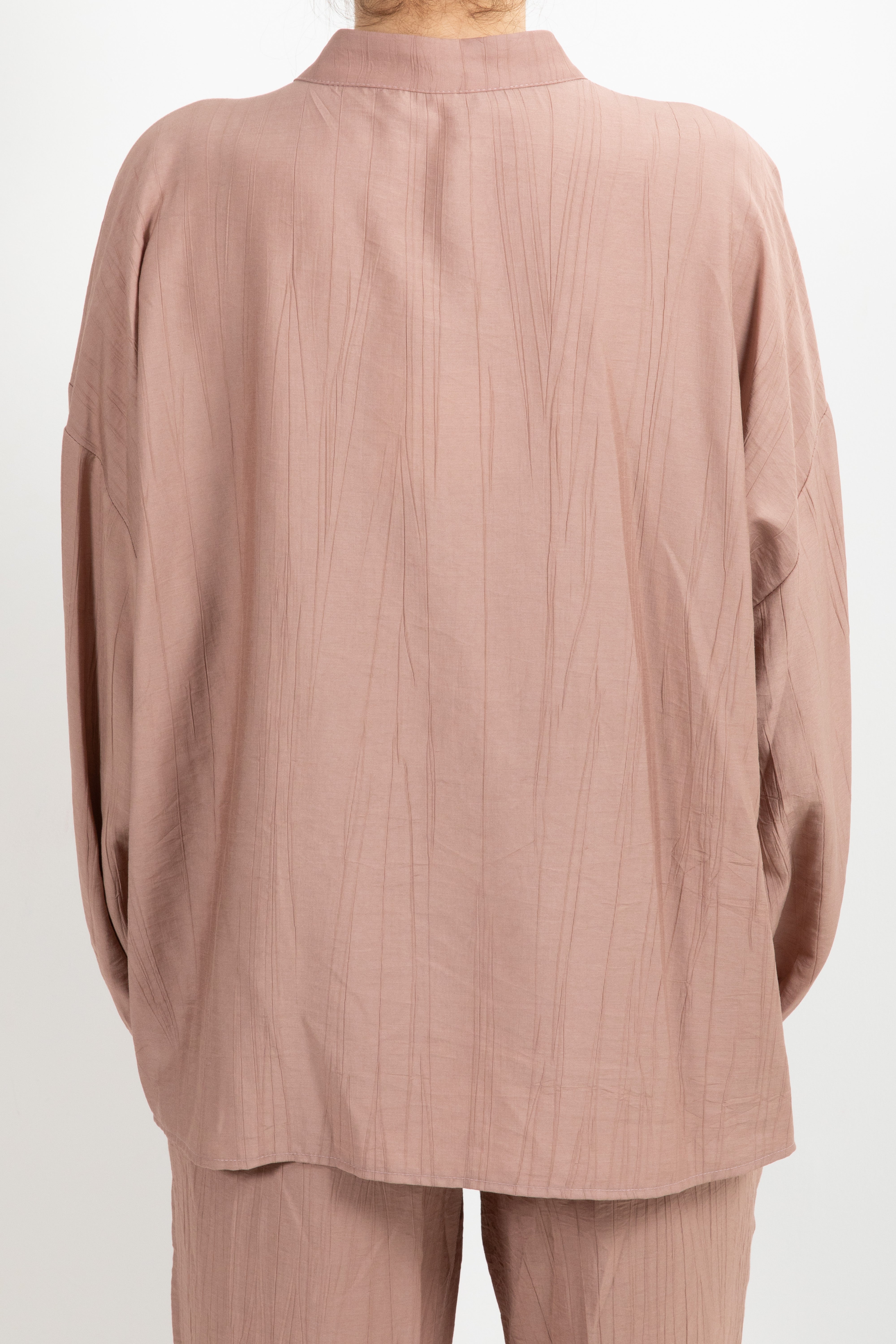 Camicia in viscosa goffrata con scollo alla coreana Tensione IN