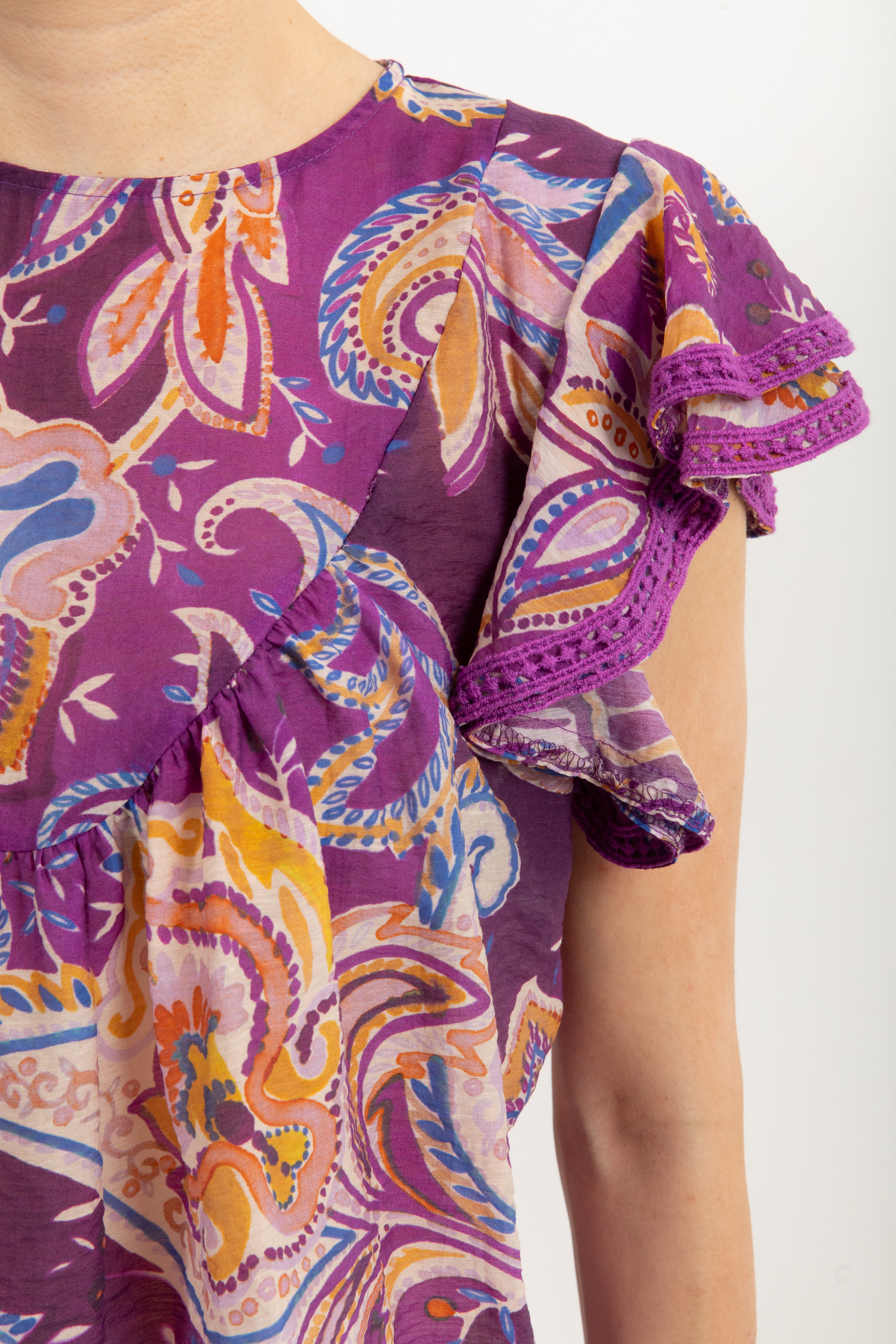Blusa con rouches sulla manica fantasia cachemire Tensione IN