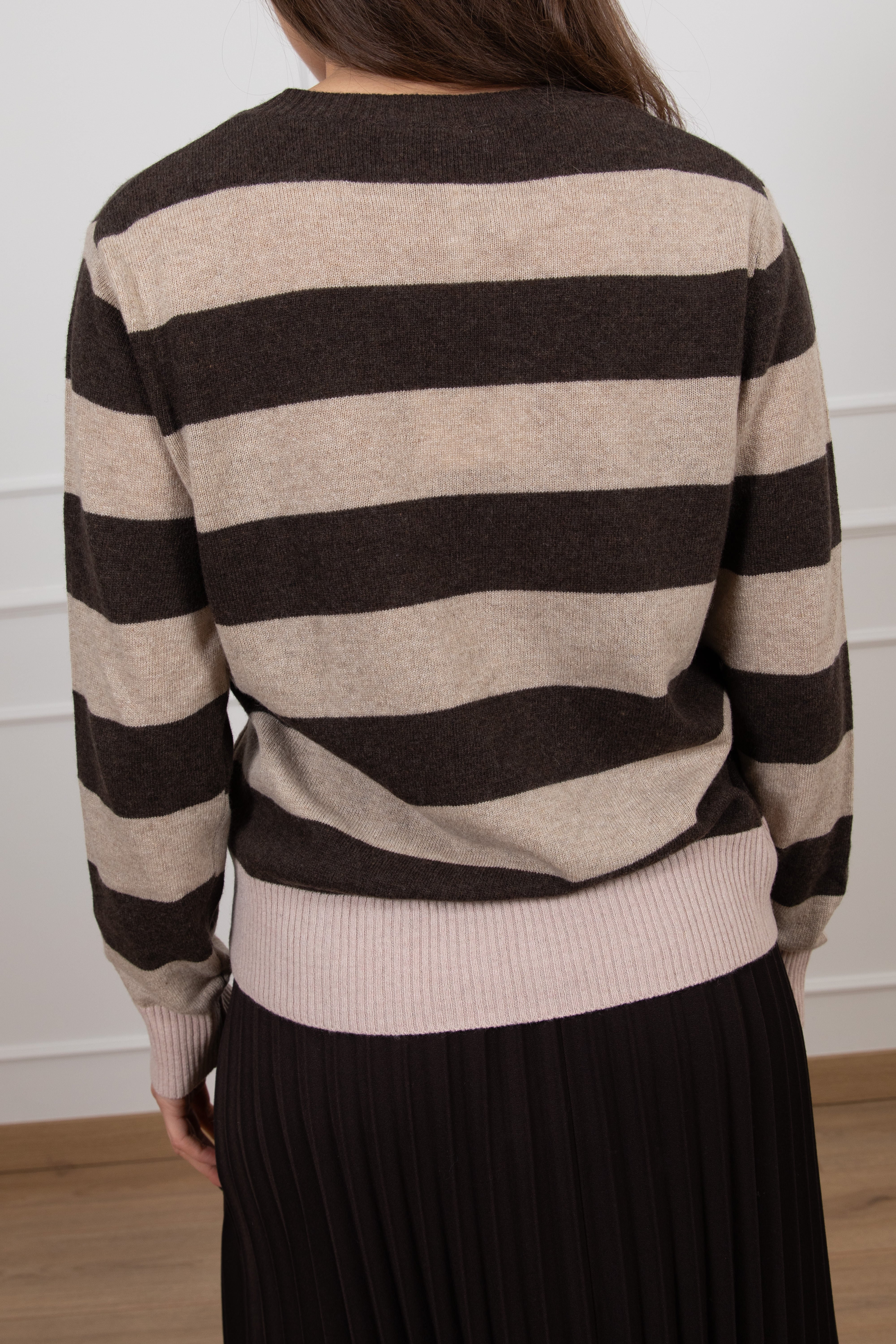 Pull girocollo a righe con fondo a contrasto Susy Mix