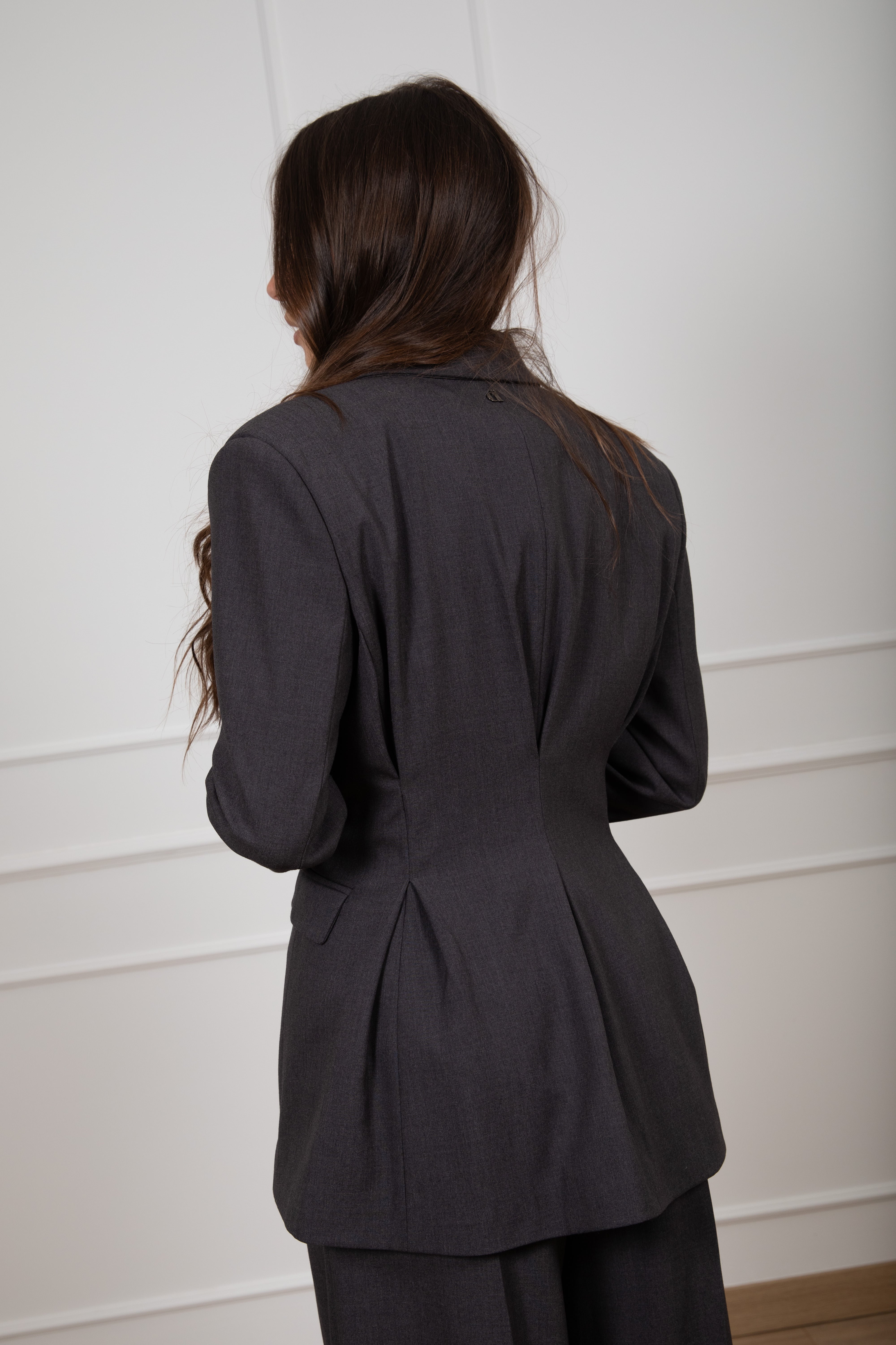 Giacca doppio-petto con arricciatura sul retro Dixie