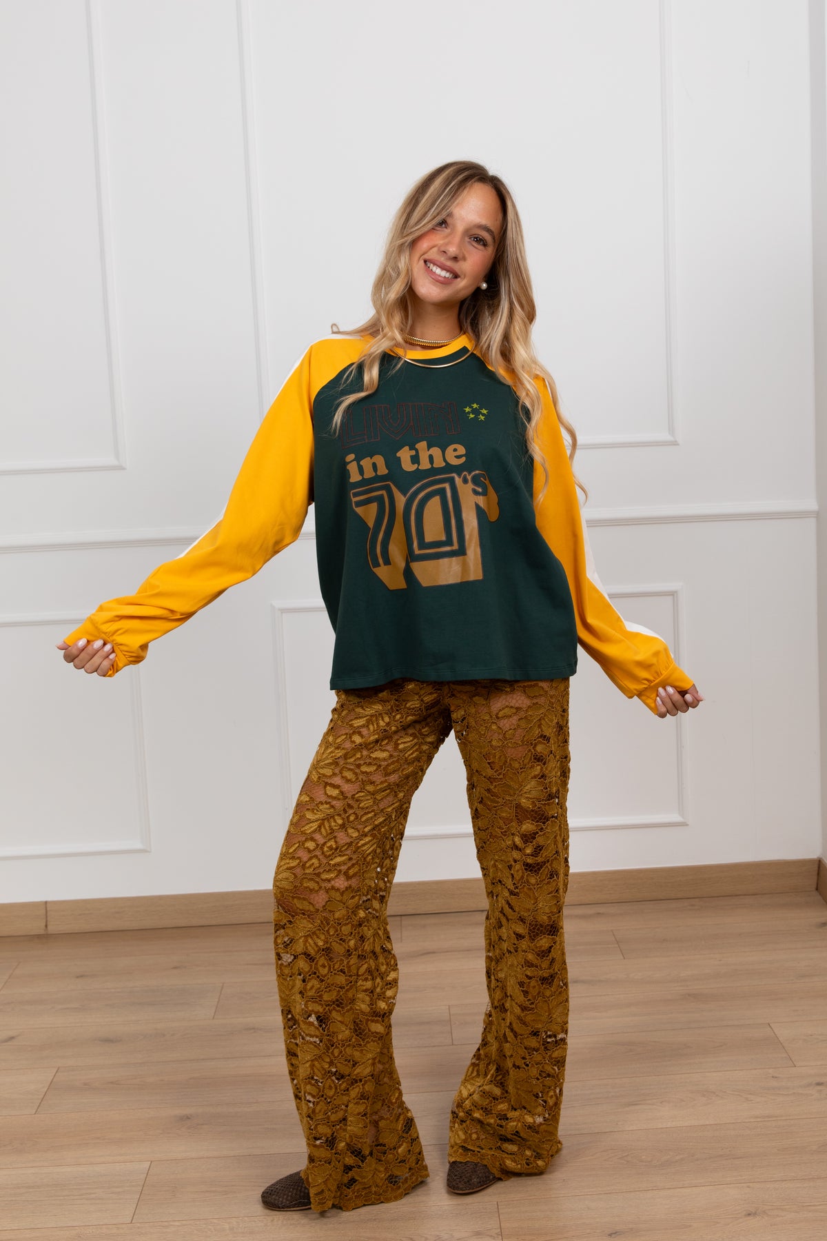Pantalone in ciniglia con pizzo variante olio Haveone