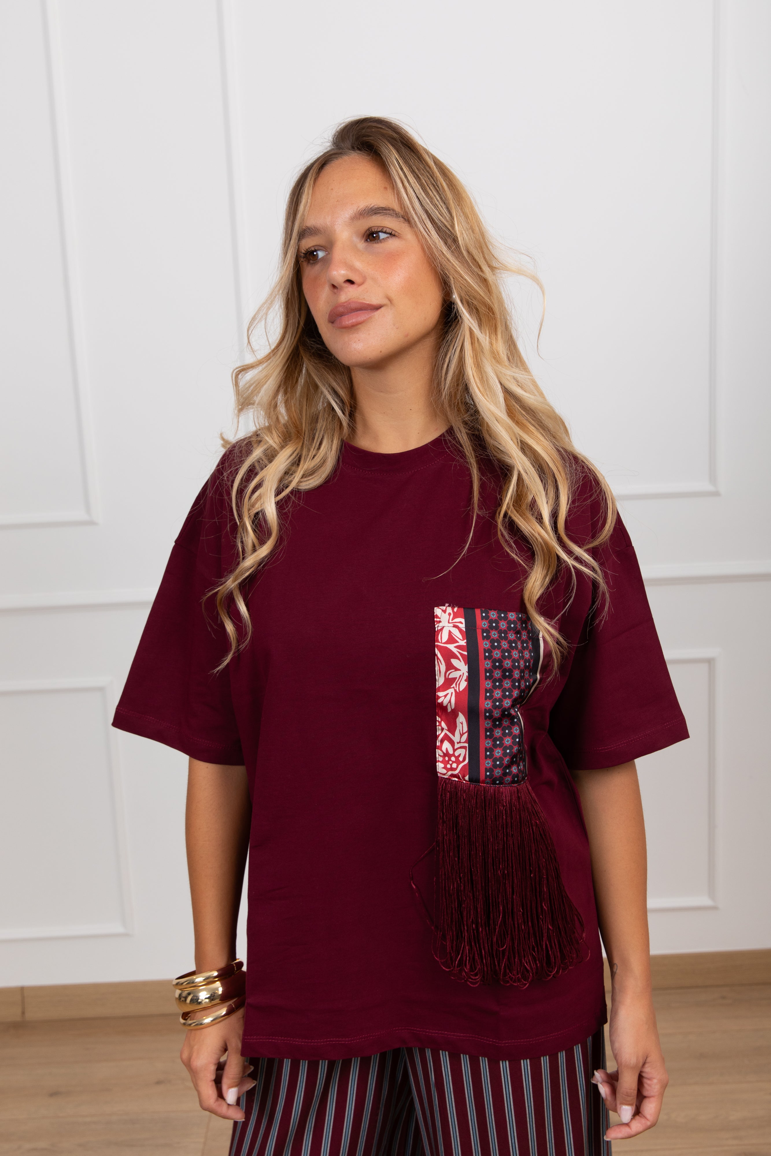 T-shirt tasca fantasia con inserto frange Susy Mix