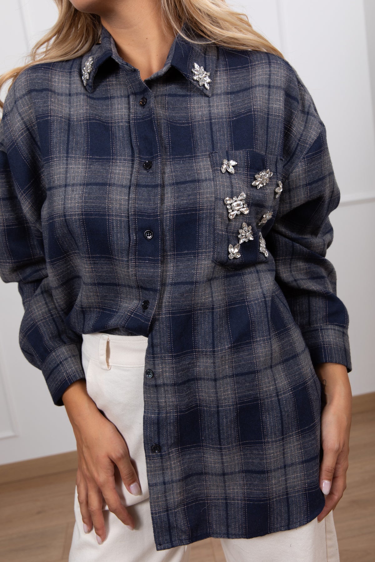 Camicia check con applicazioni sulla tasca variante blu ViCOLO