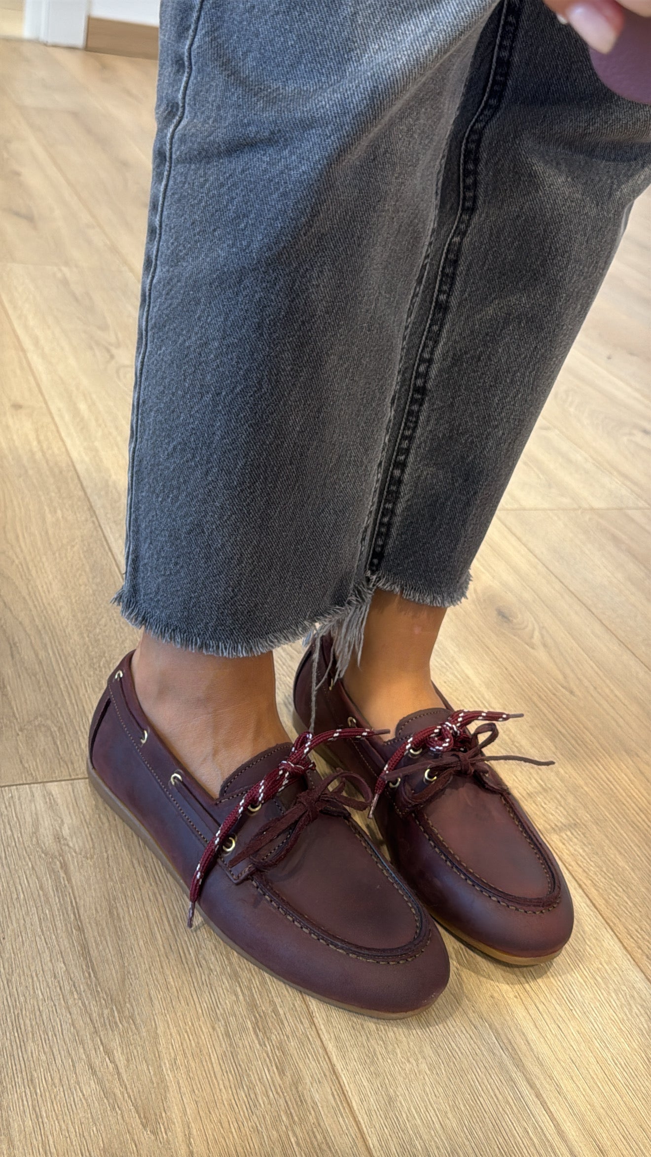 Mocassino barca pelle ingrassata Ovyé