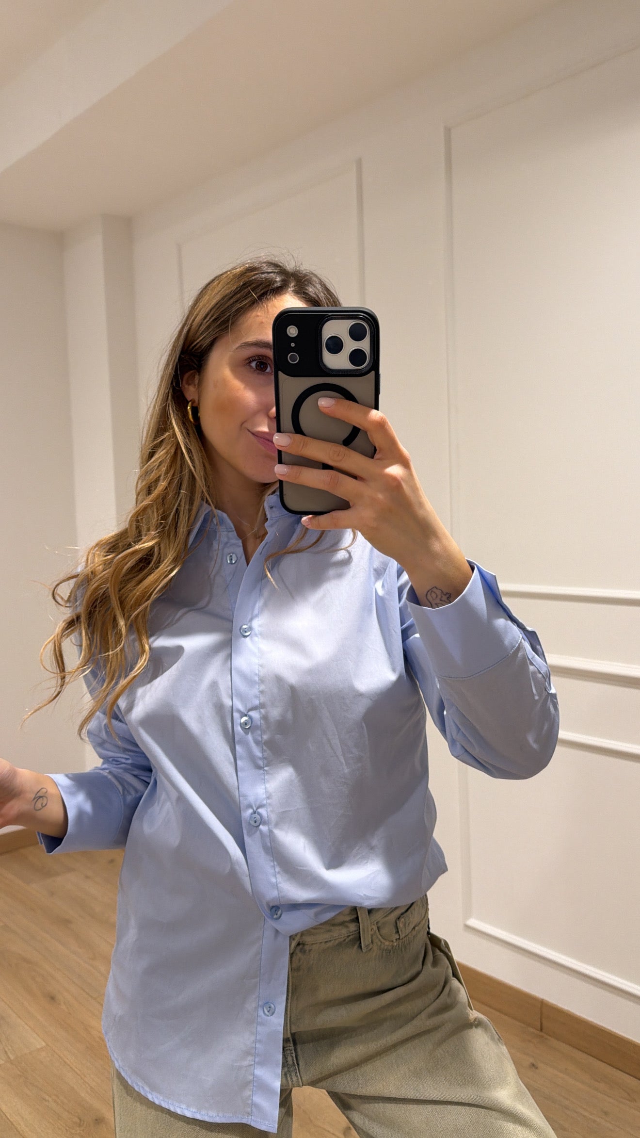 Camicia tinta unita in popeline Tensione IN NEW COLLECTION