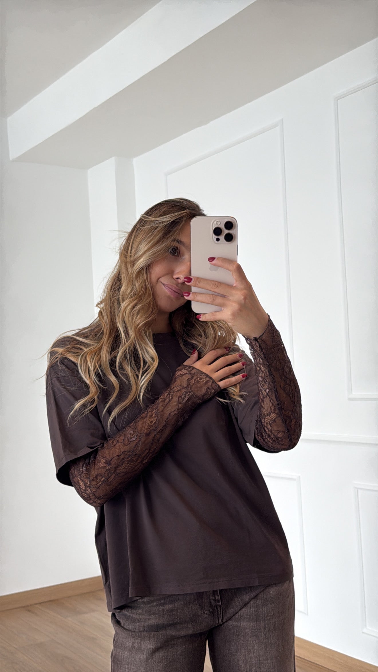 T-shirt con manica in pizzo Susy Mix