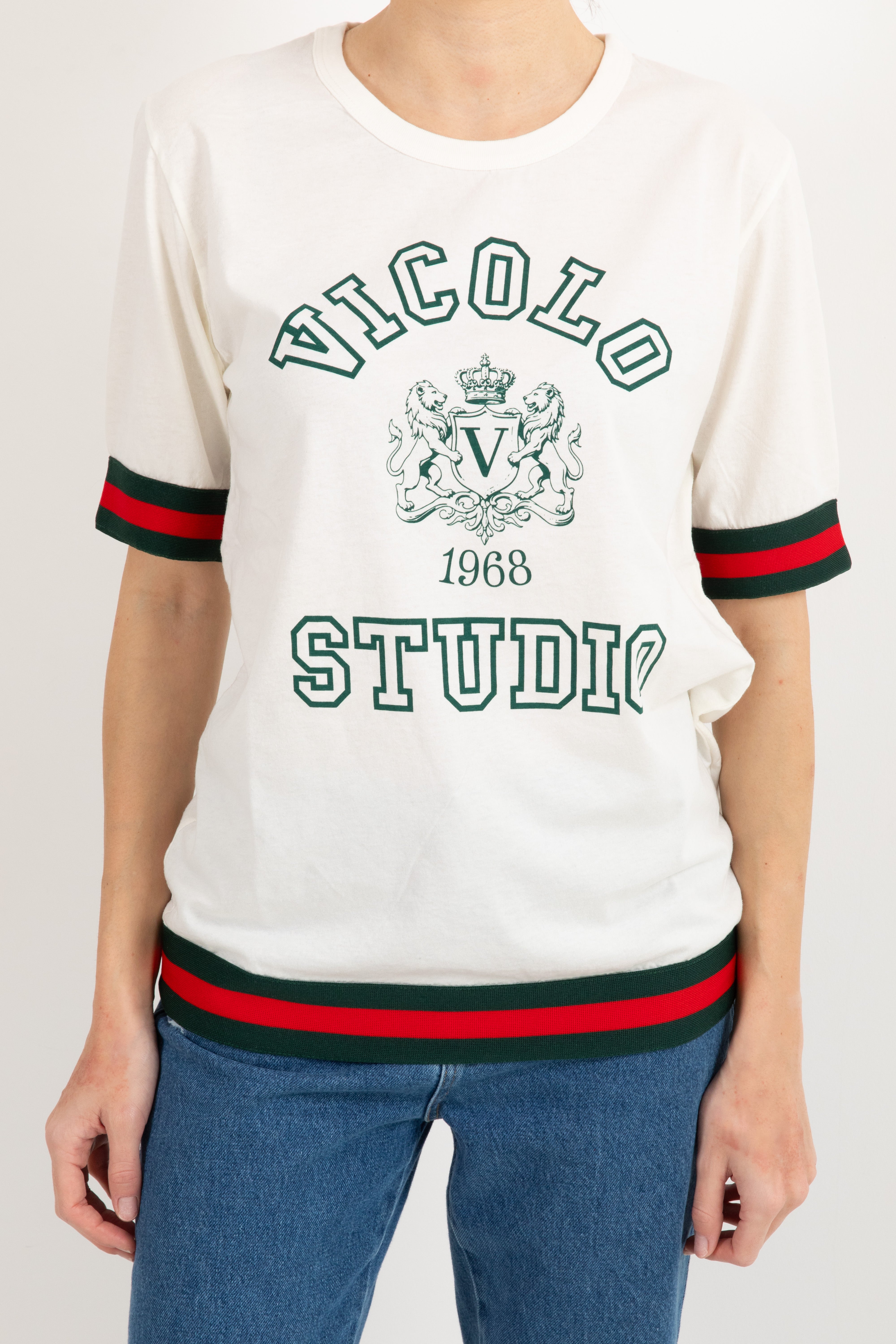 T-shirt "Vicolo Studio" con bordo a righe ViCOLO