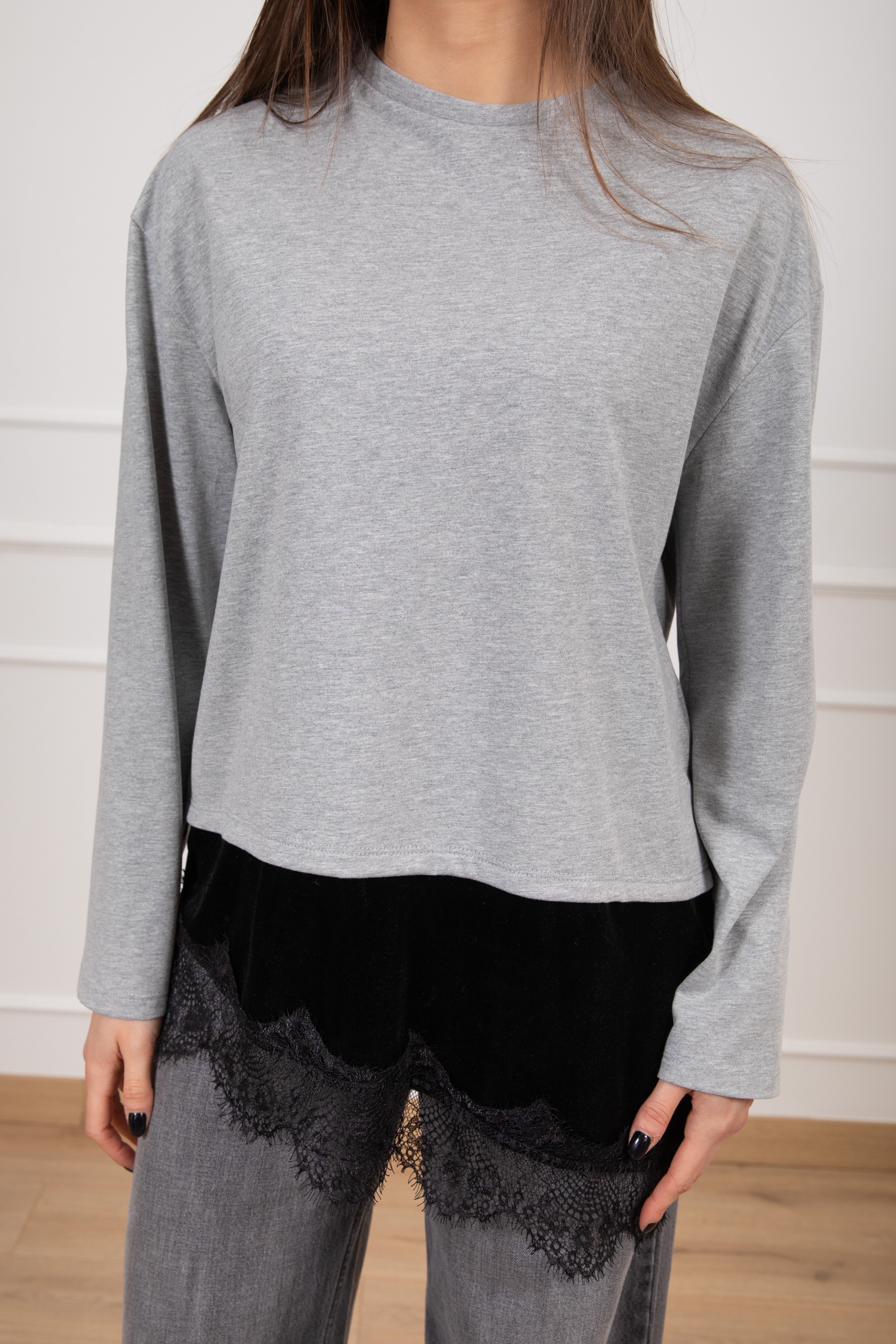 T-shirt con inserto lingerie in ciniglia Tensione IN