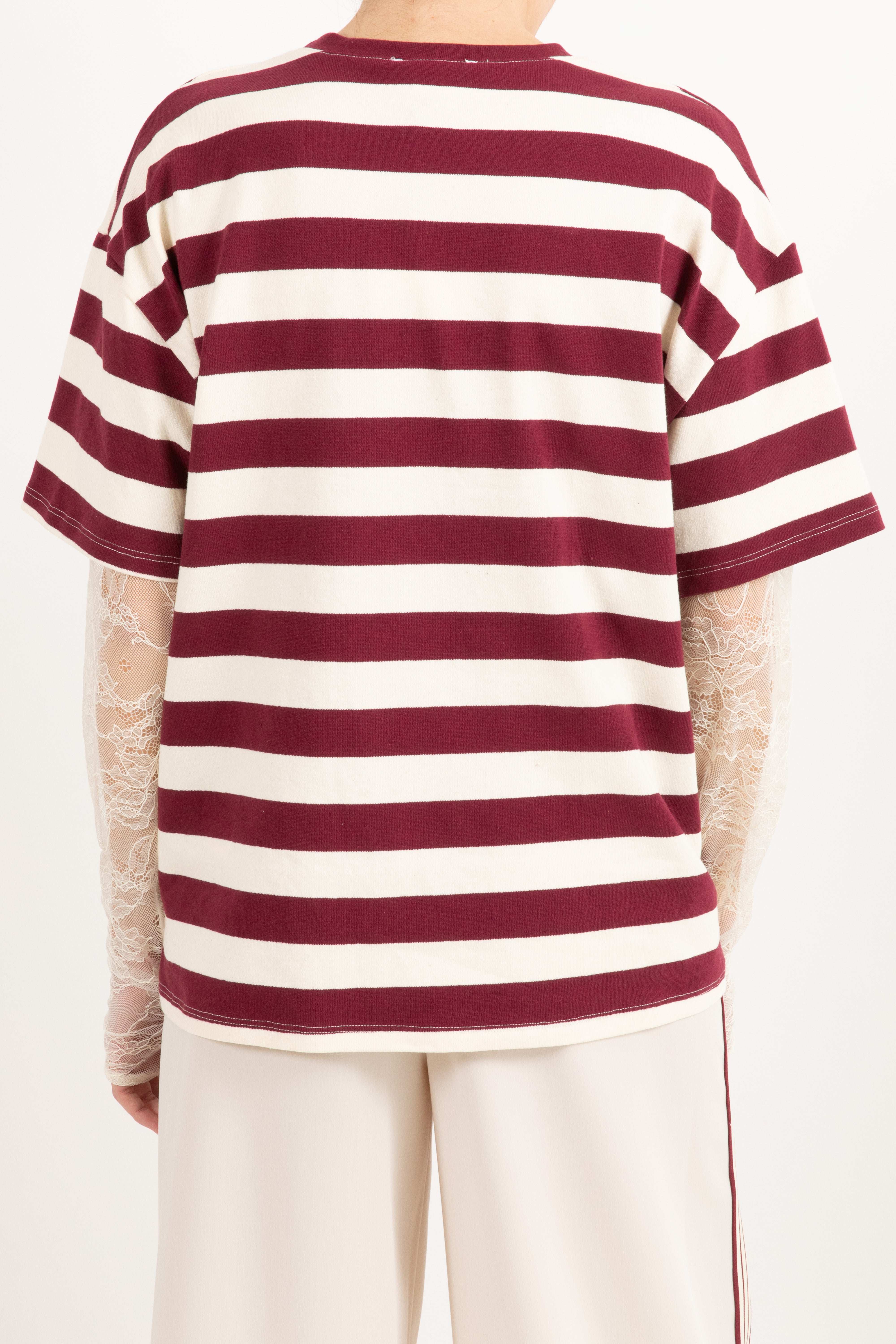 T-shirt riga bordeaux con manica in pizzo ViCOLO