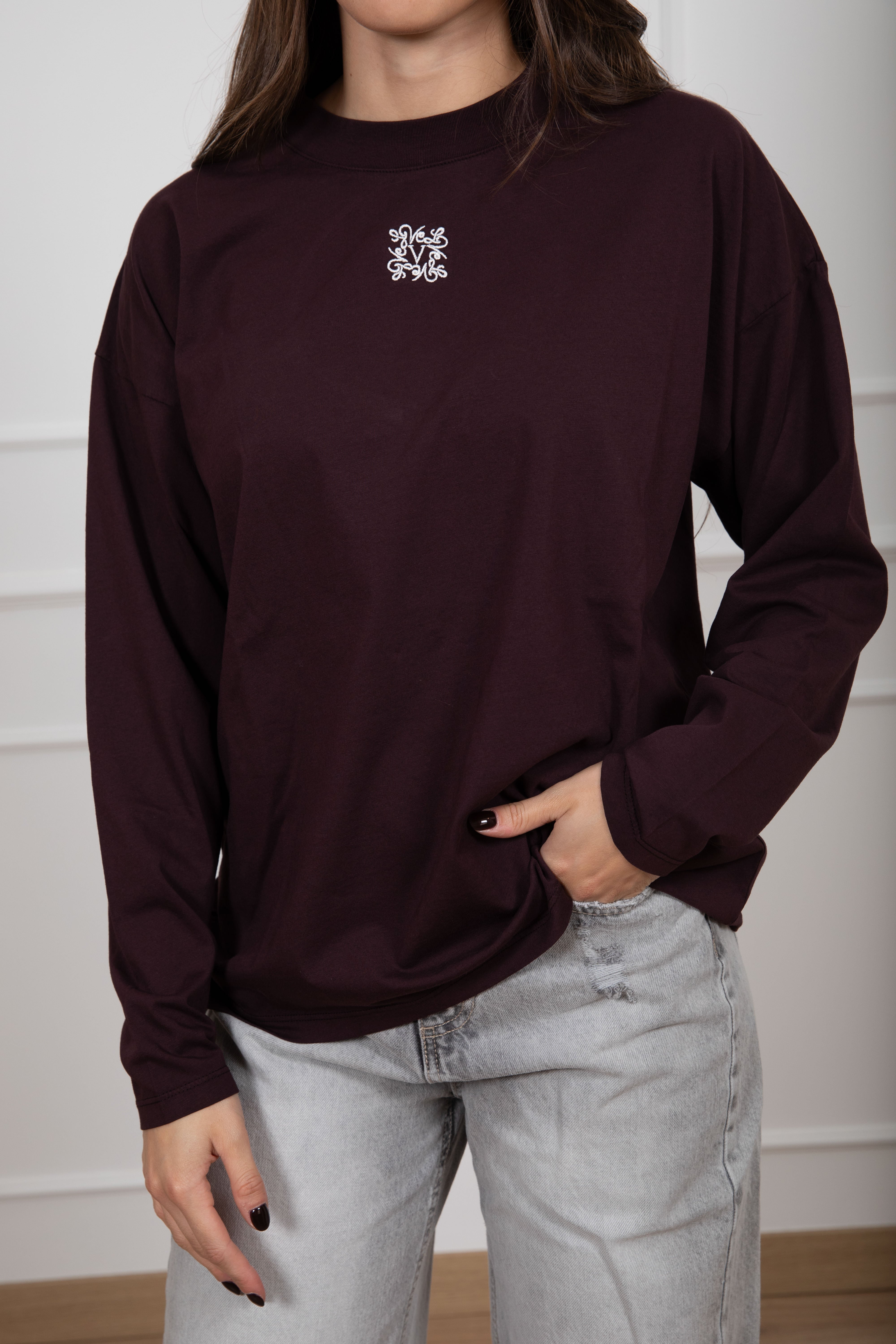 T-shirt manica lunga con monogram mini ricamato ViCOLO
