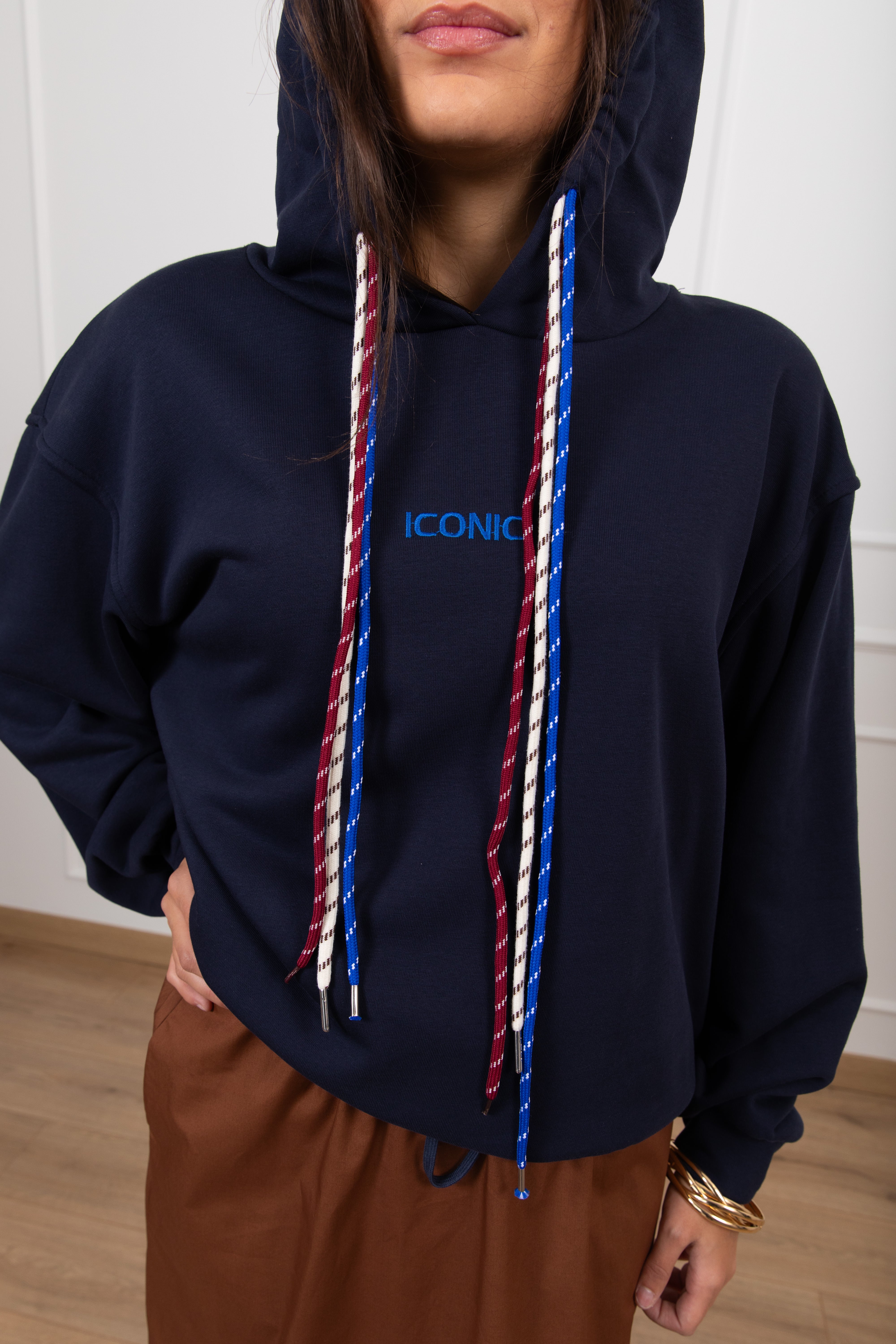 Felpa con cappuccio e lacci Tensione IN