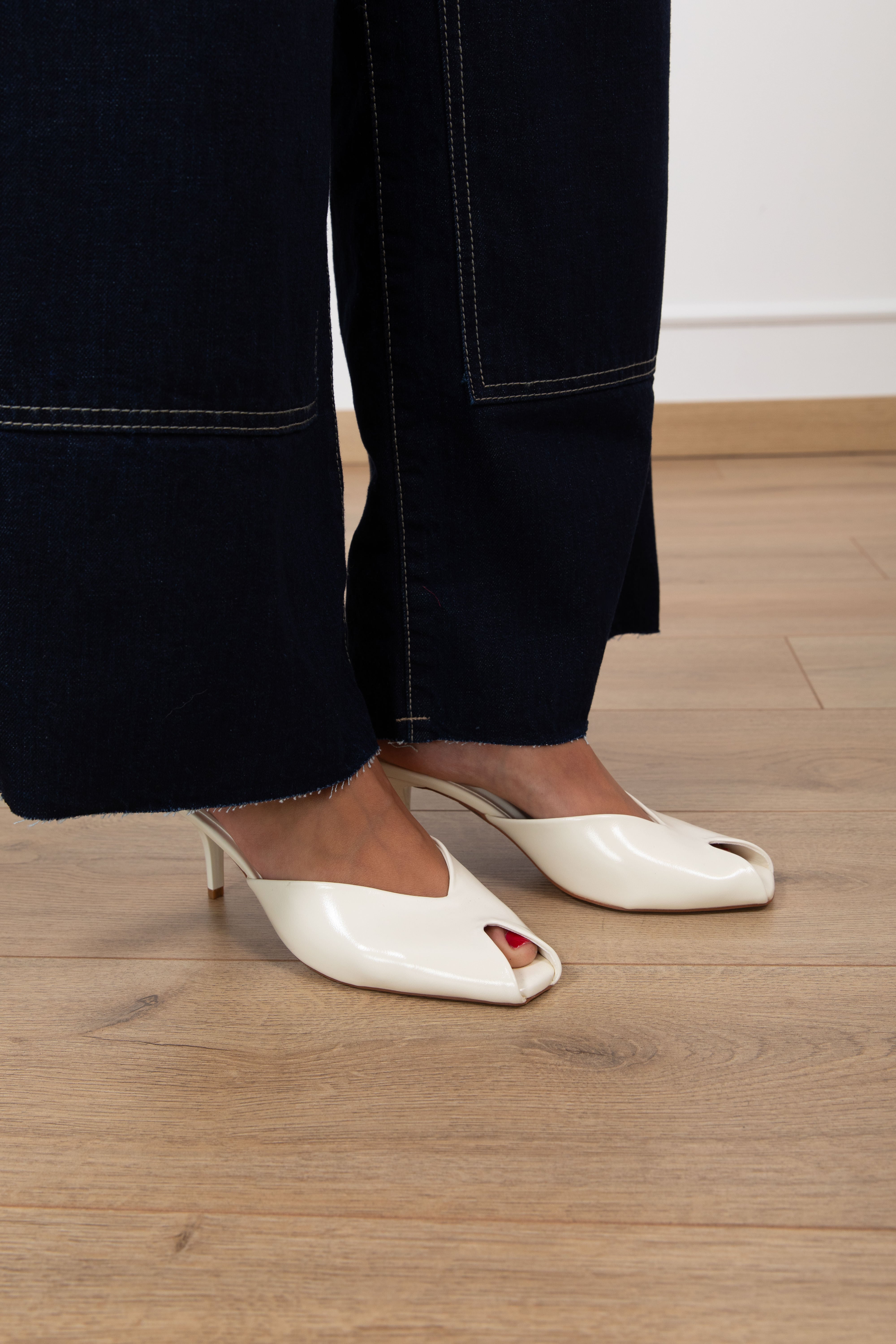 Sabot spuntata in eco-pelle con tacco Susy Mix