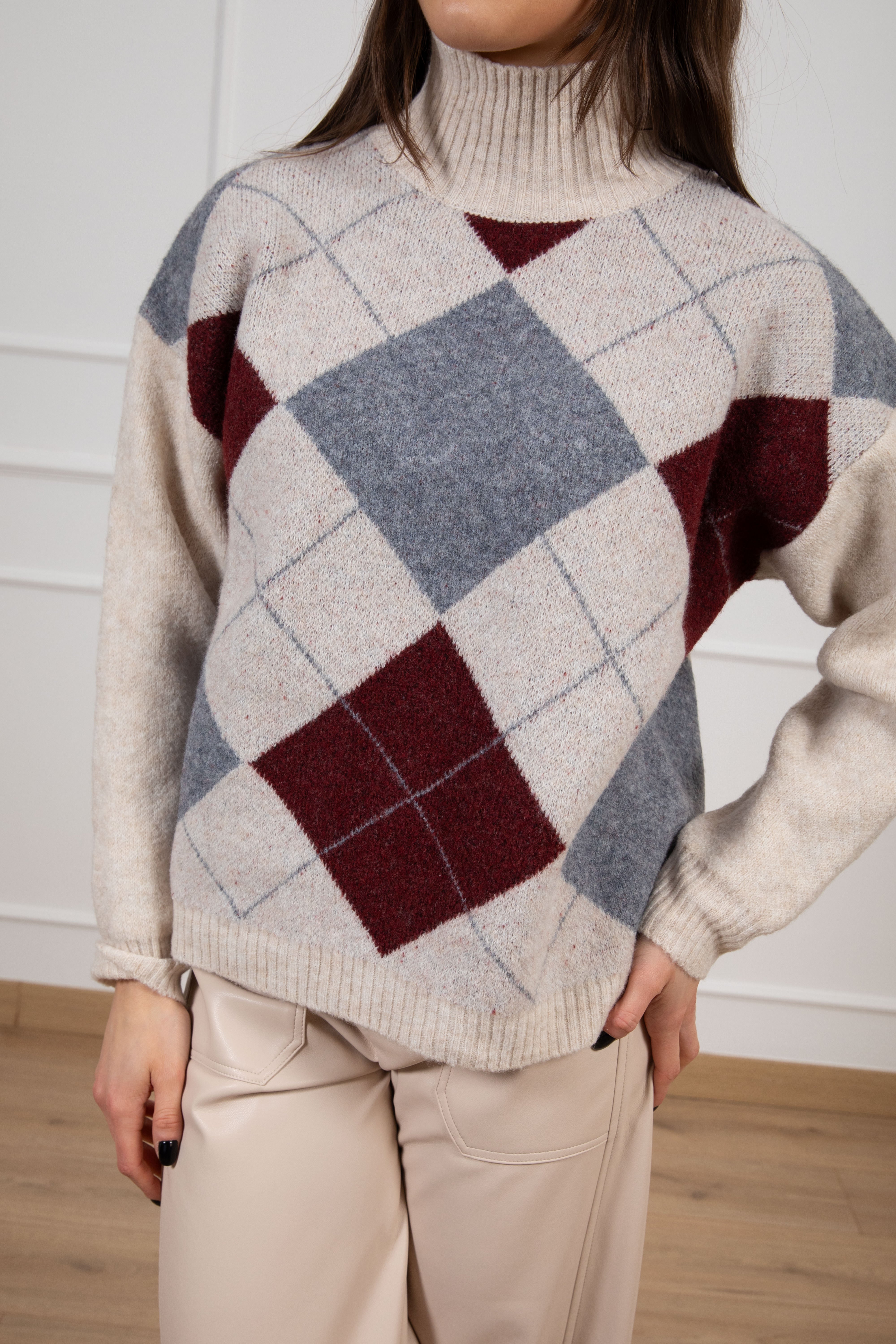 Pull collo a cratere con motivo rombi Susy Mix