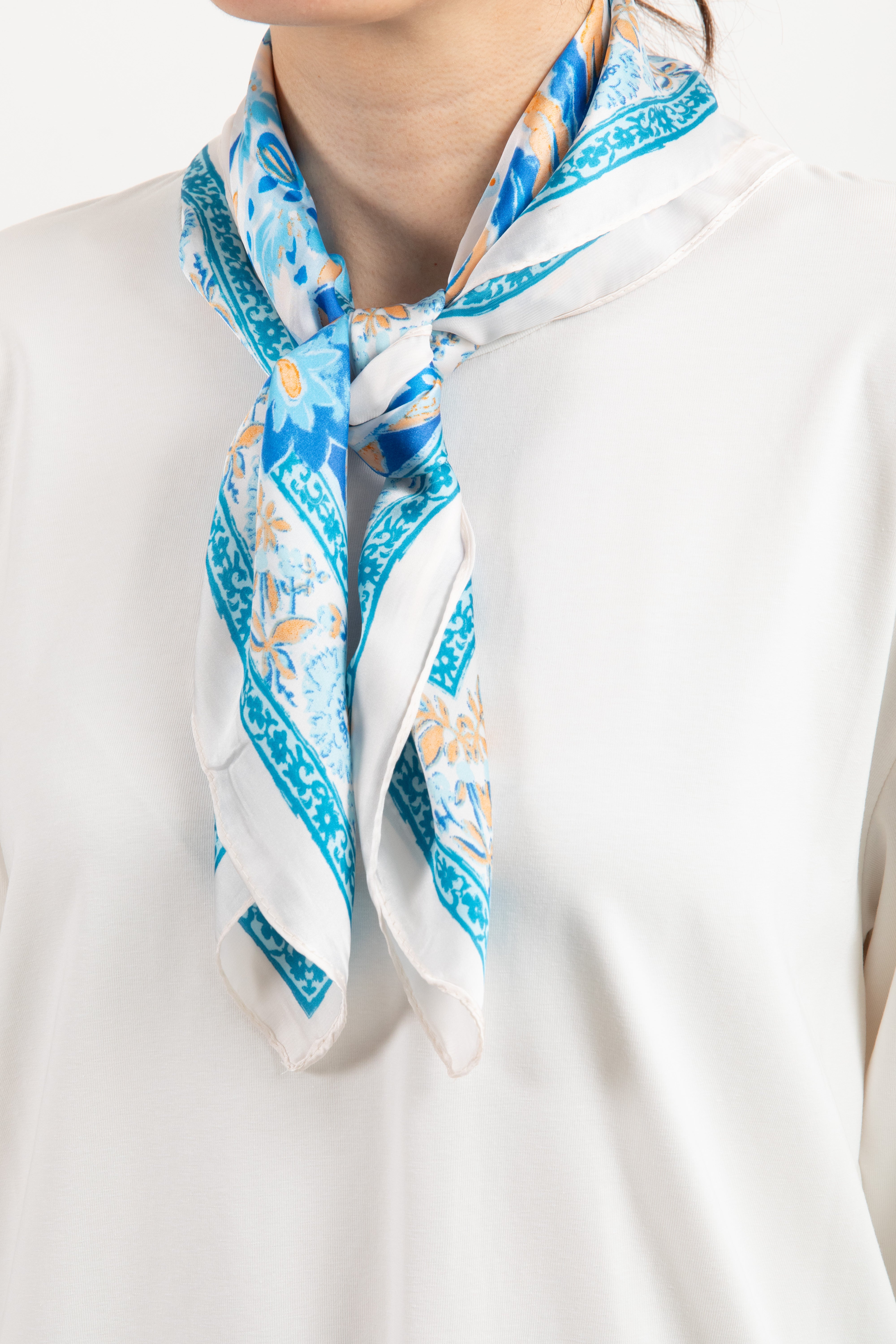 Foulard fantasia foglie Susy Mix