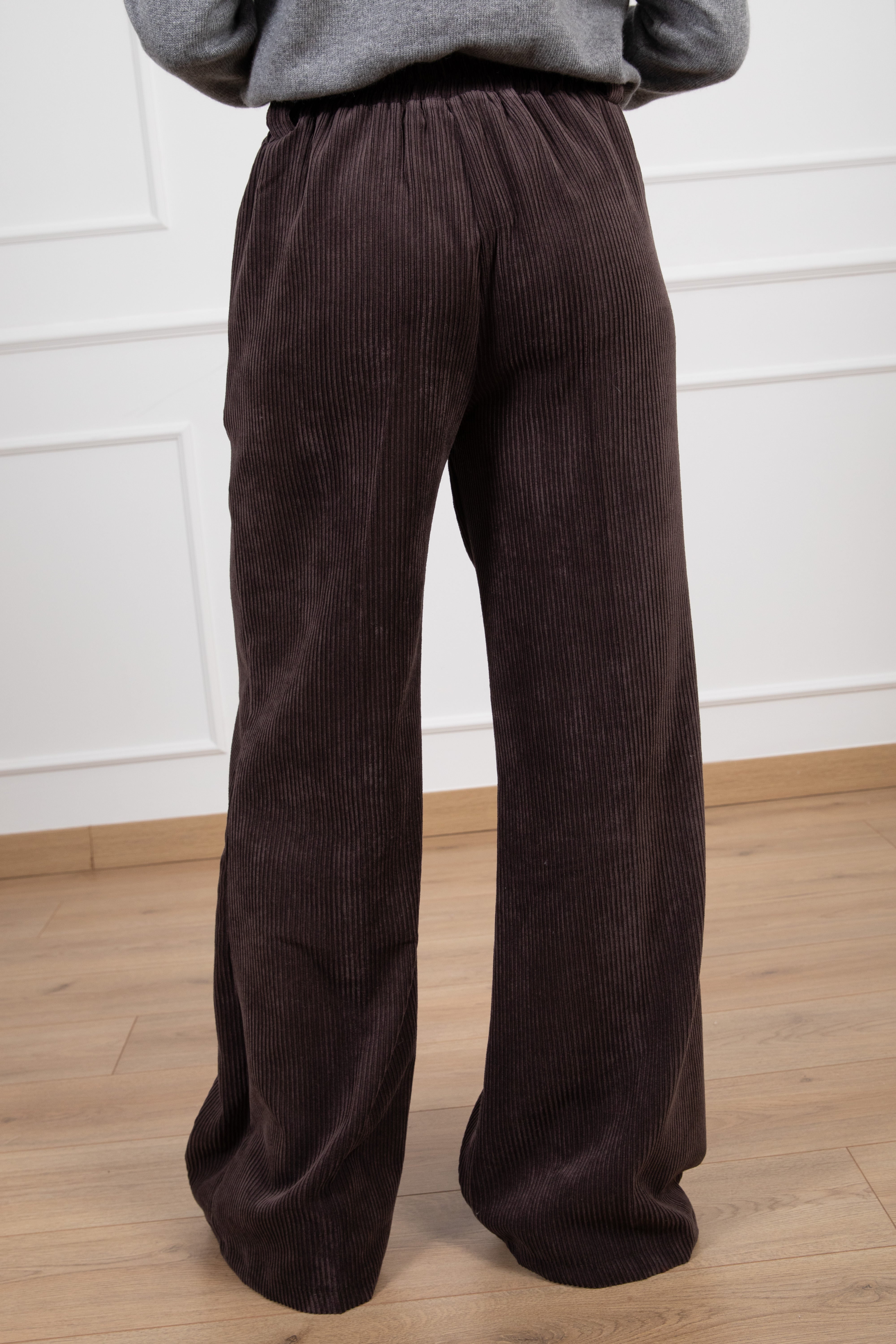 Pantalone gamba dritta in velluto costa larga Susy Mix