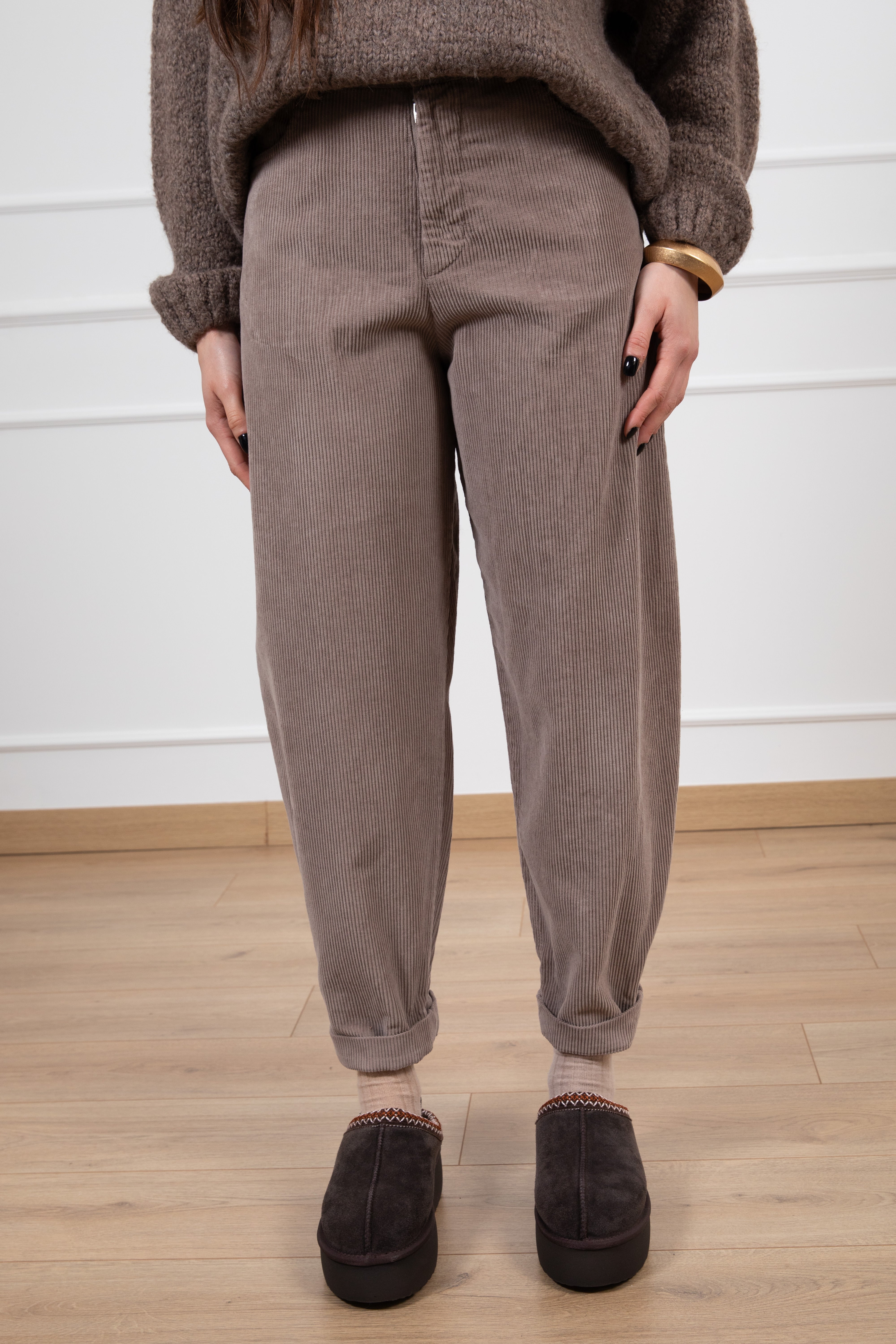 Pantalone carrot-fit in velluto Susy Mix