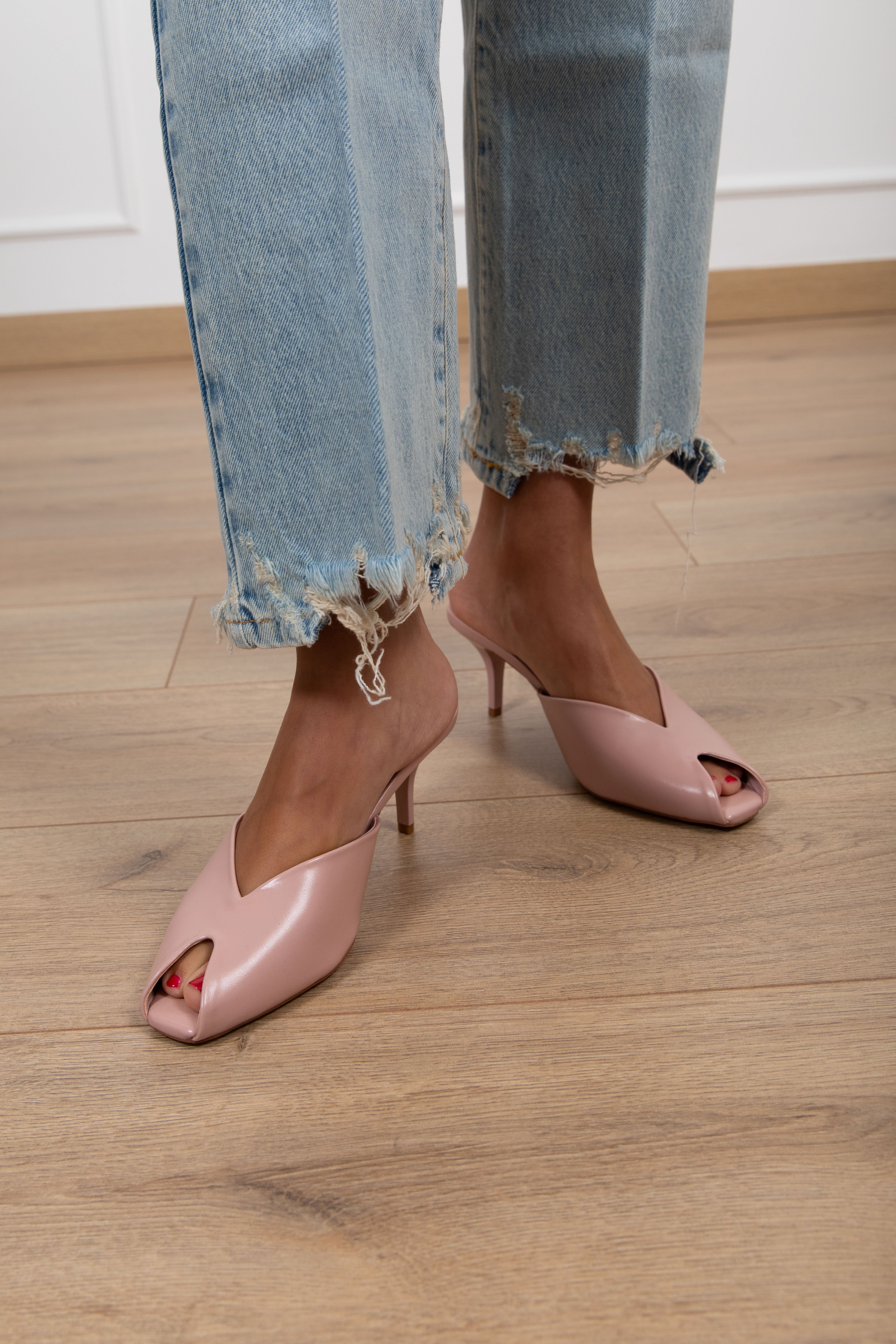 Sabot spuntata in eco-pelle con tacco Susy Mix