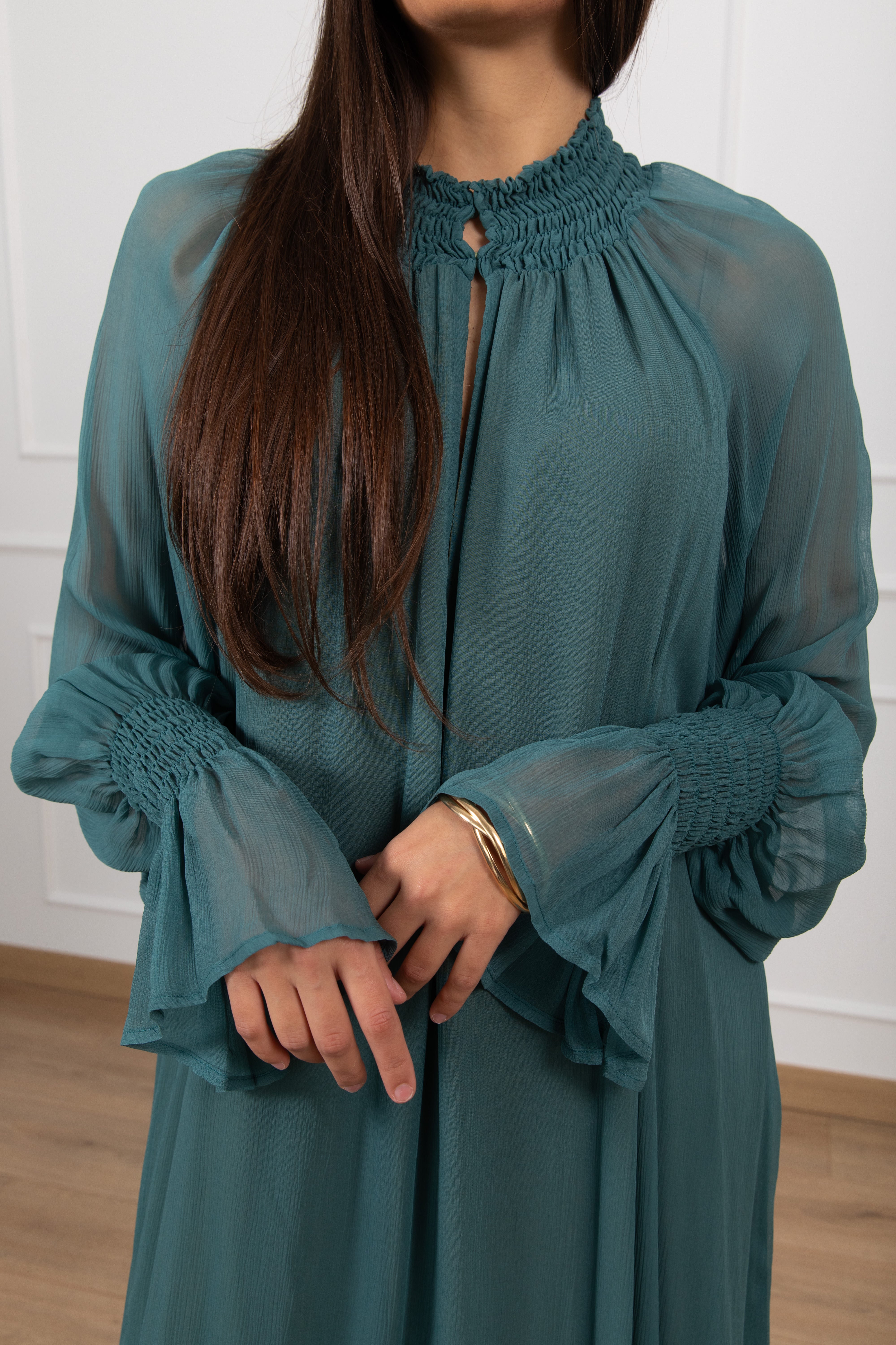 Abito lungo in viscosa con elastico sui polsi Dixie