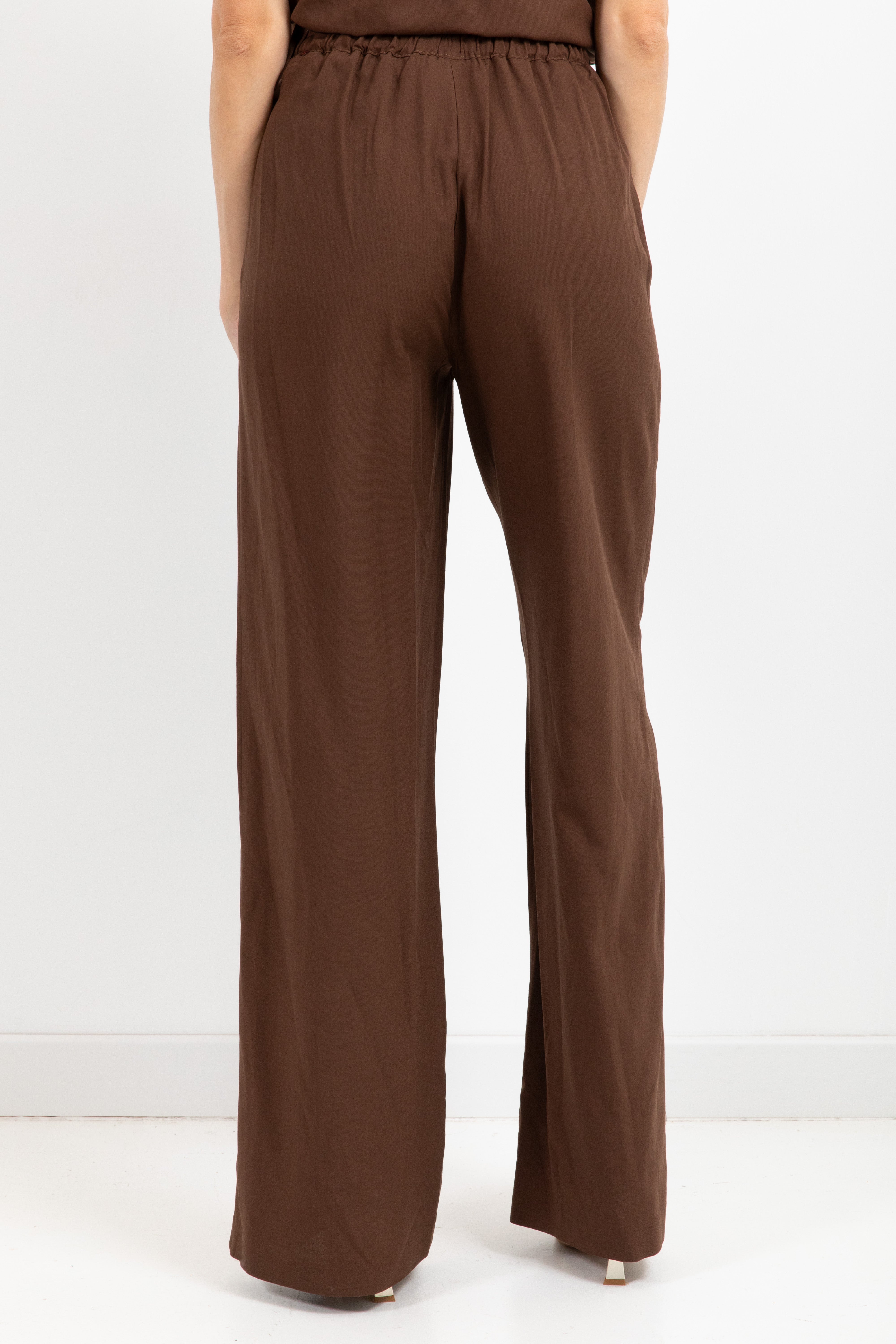 Tailleur gilet incrociato e pantalone con elastico sul retro in lino e viscosa Susy Mix