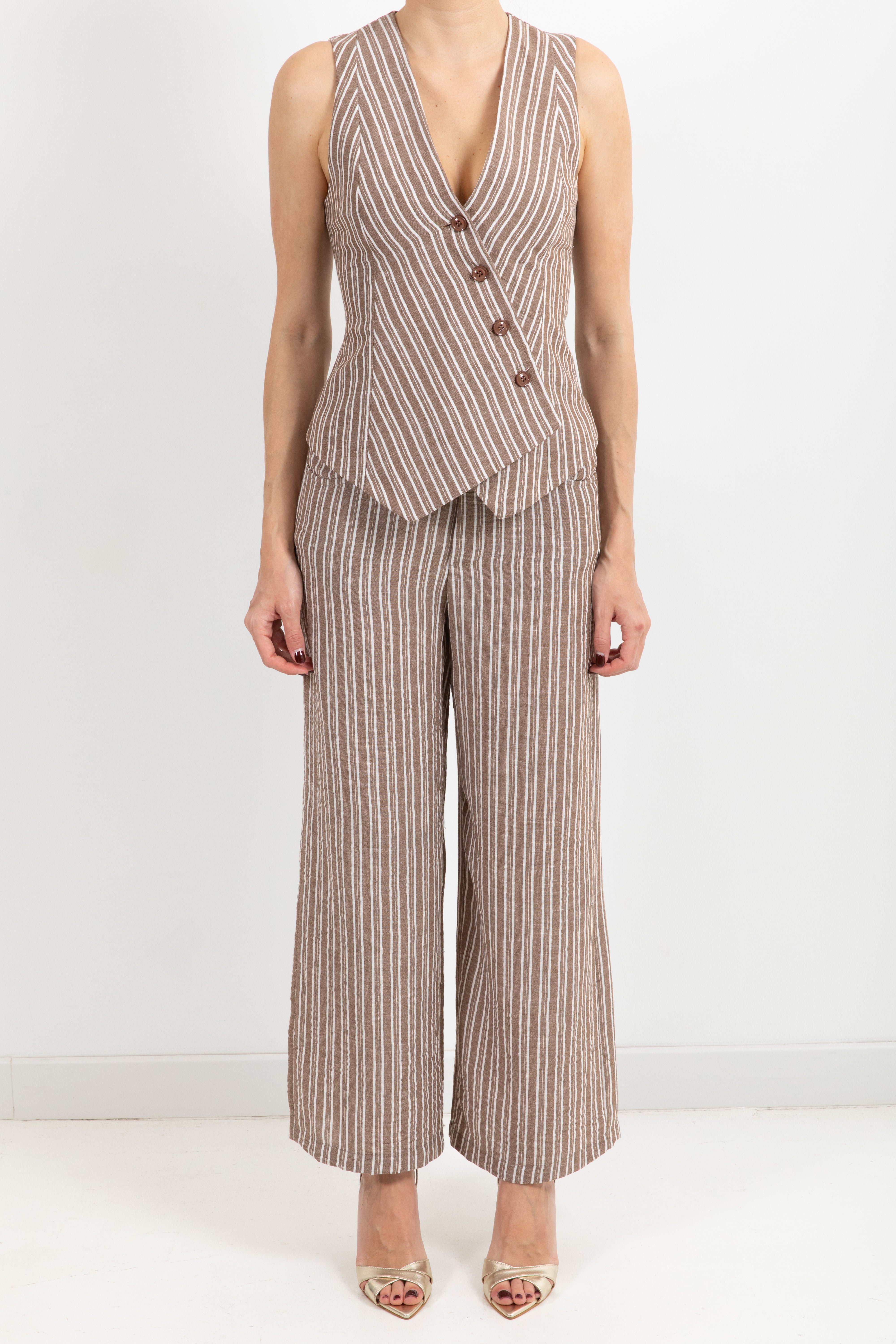 Tailleur gessato gilet bottoni obliqui e pantalone gamba dritta Susy Mix