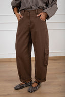Jeans cargo egg-fit con elastico sul retro variante sigaro Susy Mix