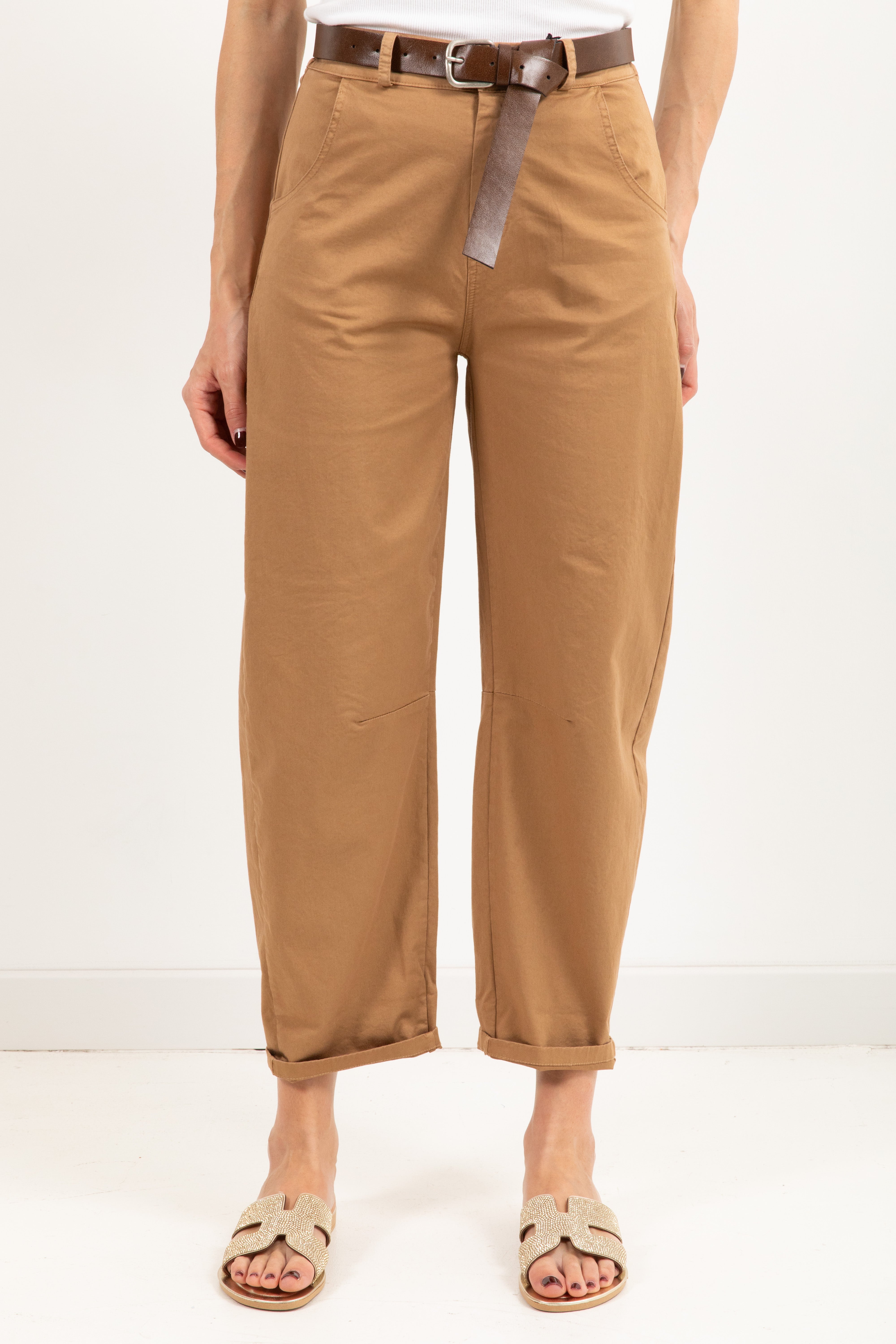 Pantalone carrot-fit in cotone con elastico sul retro Tensione IN