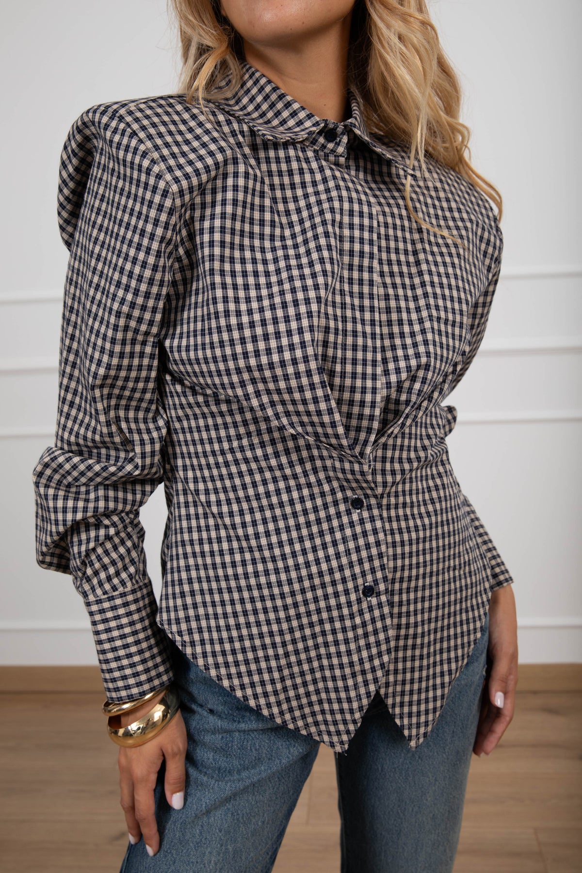 Camicia check con spallina imbottita e riprese variante blu Tensione IN