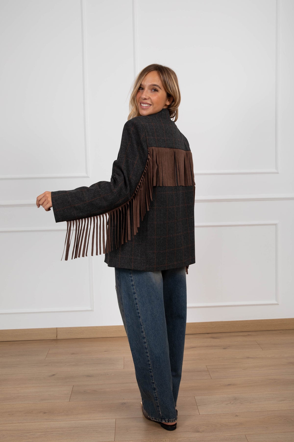 Giacca check con frange in eco-camoscio ViCOLO